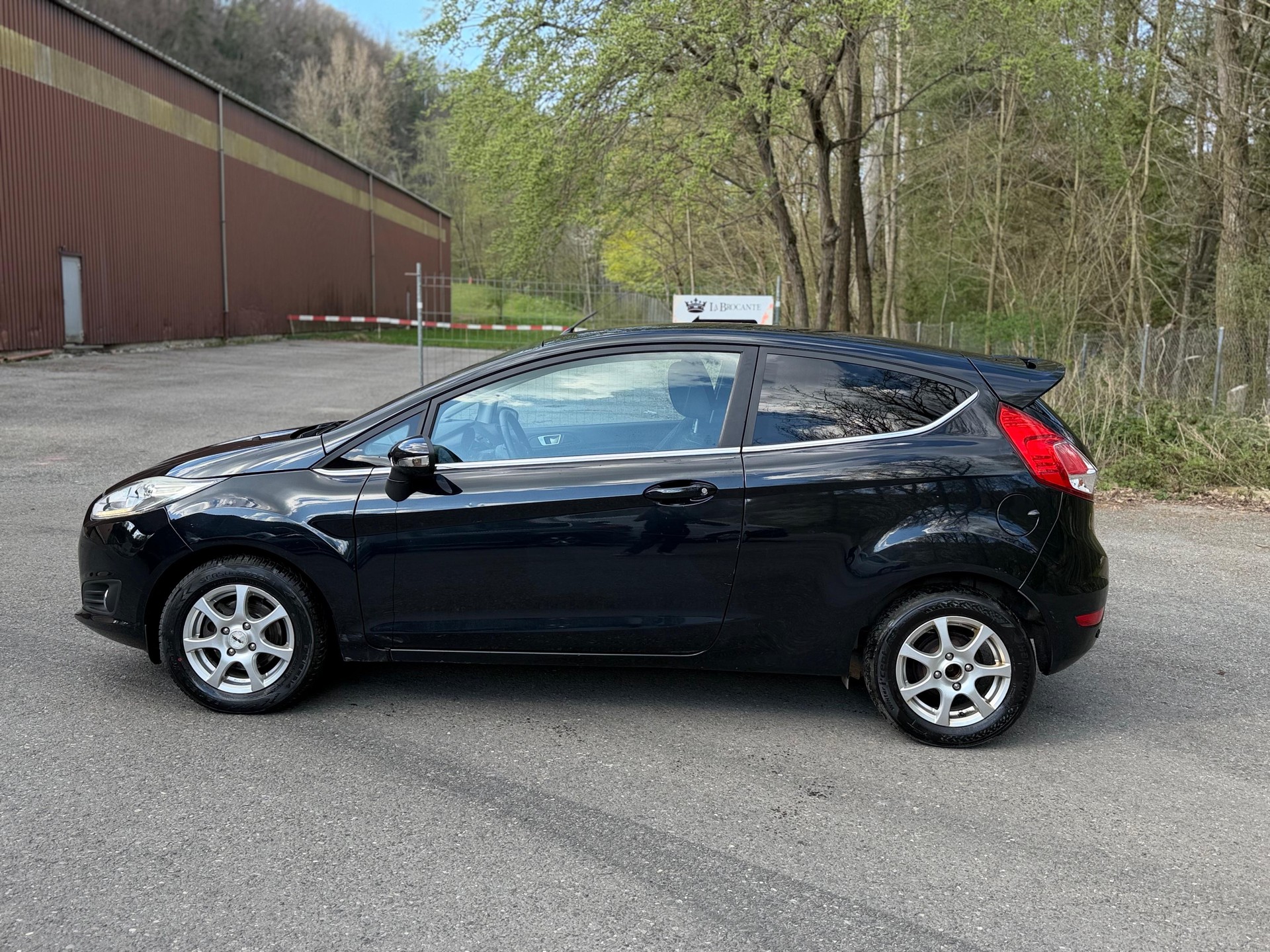 FORD Fiesta 1.0 SCTi Titanium-image-4