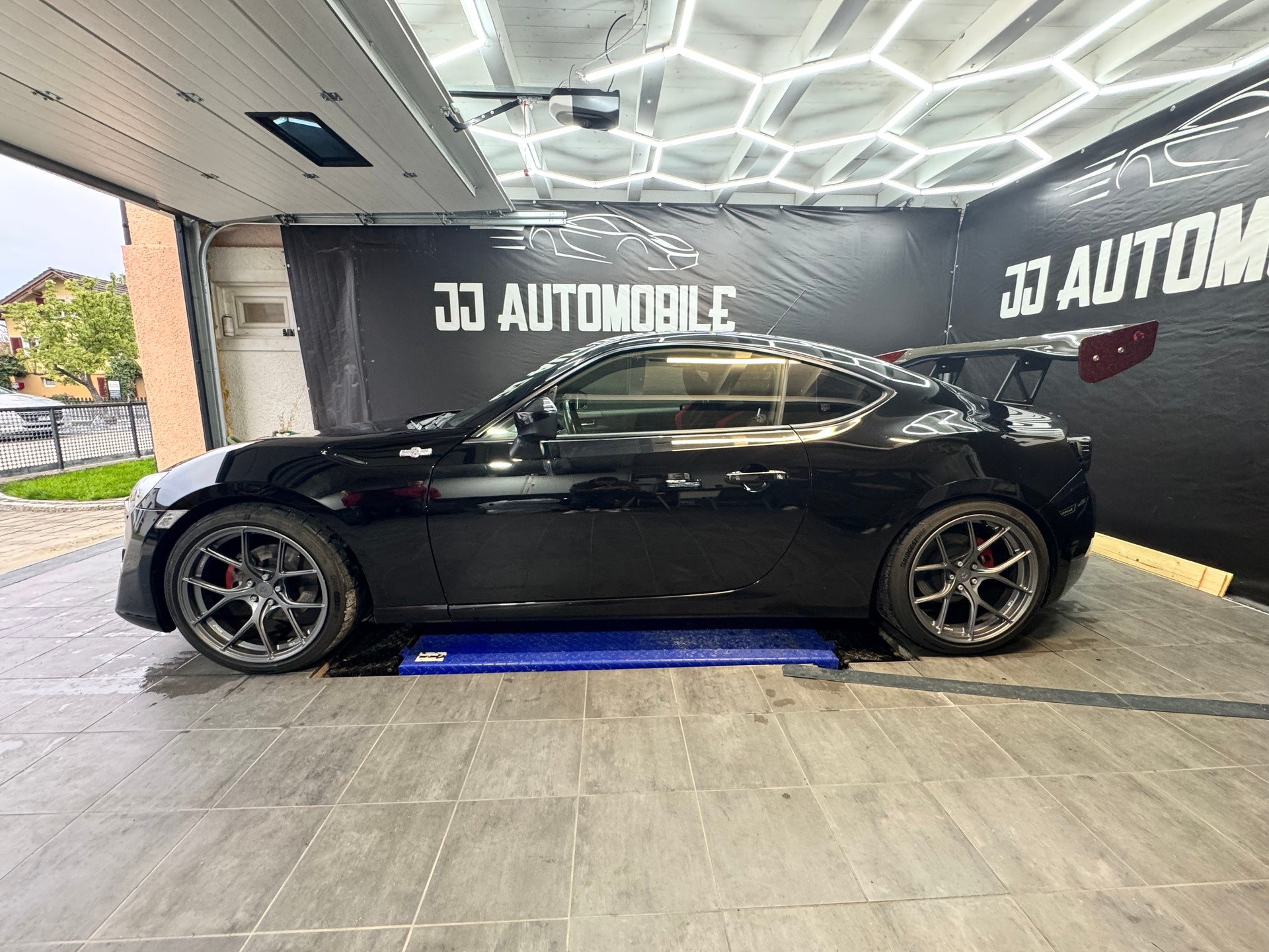 TOYOTA GT 86 2.0 D-4S Race-image-6