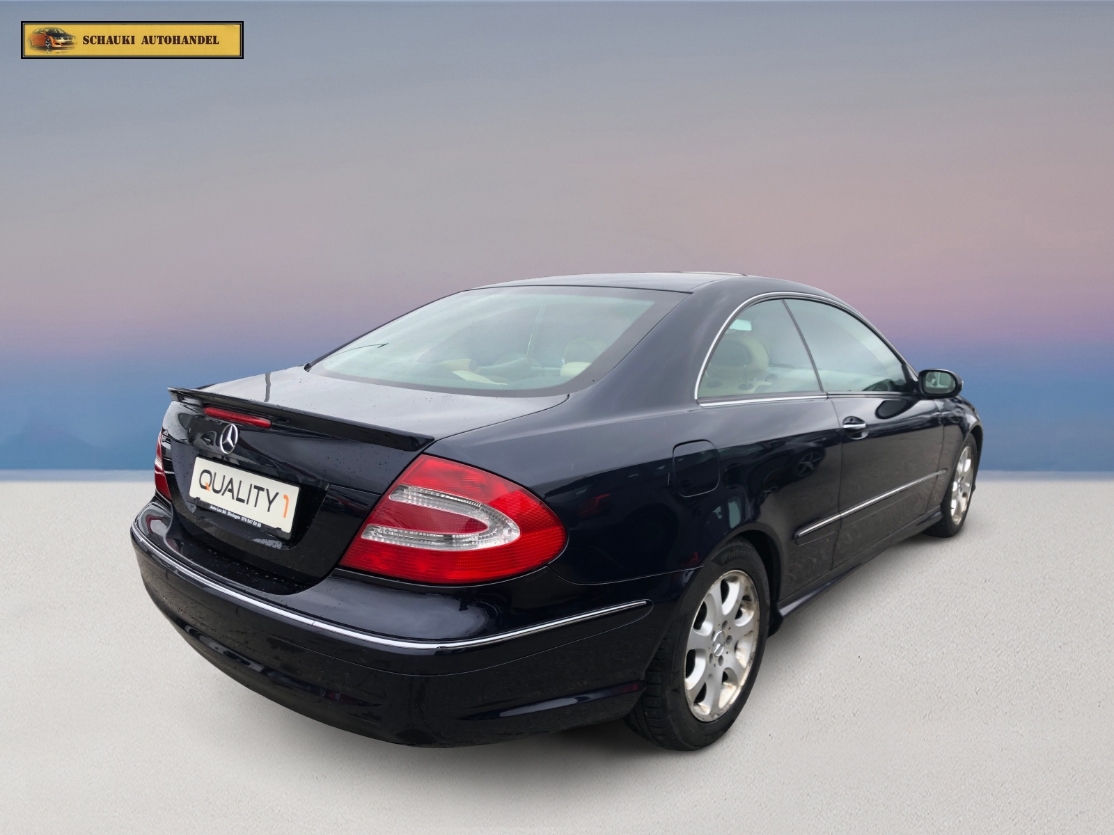 MERCEDES-BENZ CLK 240 Avantgarde-showroom-element-3