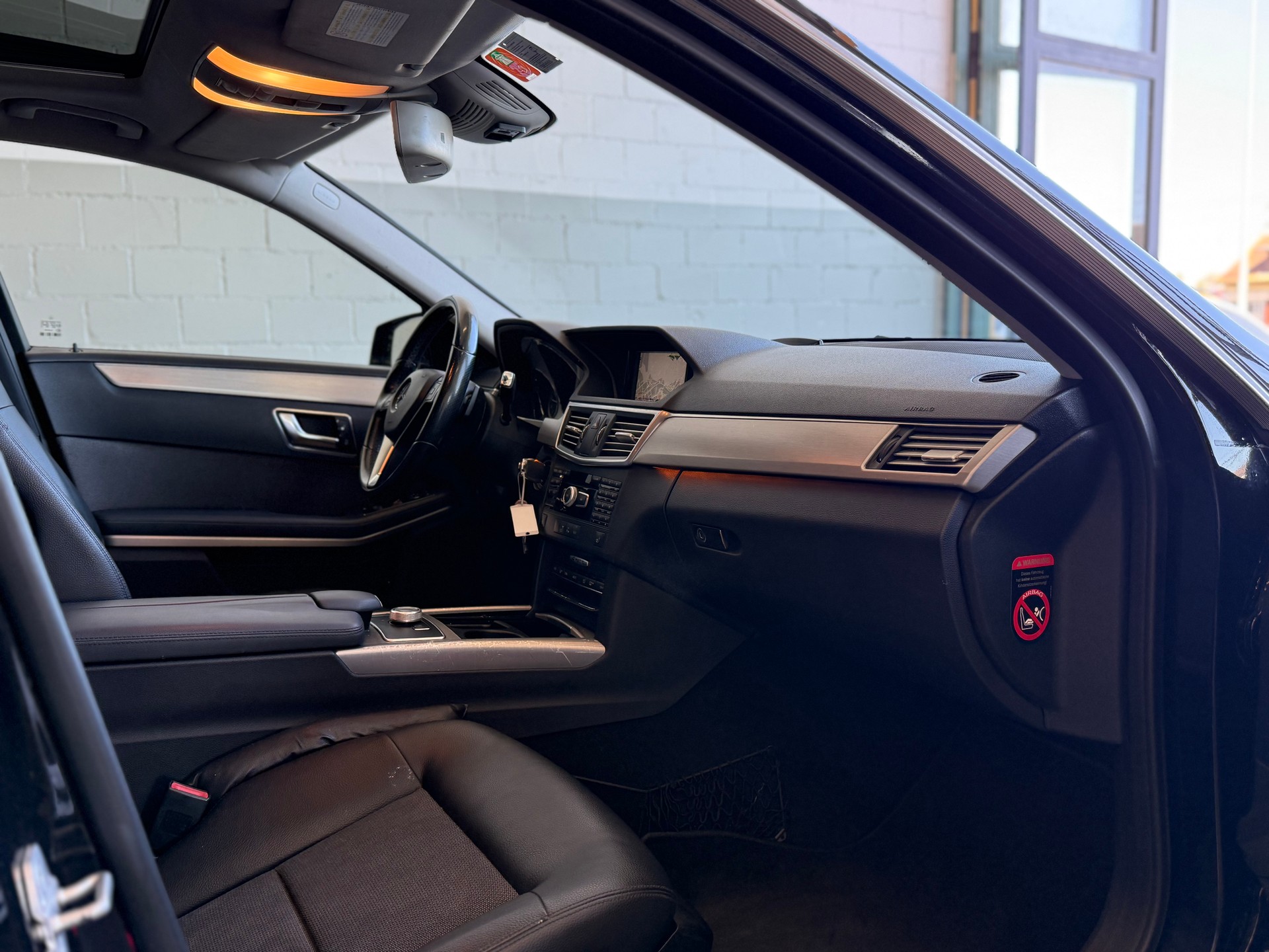 MERCEDES-BENZ E 250 CDI BlueEff. Avantgarde 4Matic 7G-Tronic-image-7