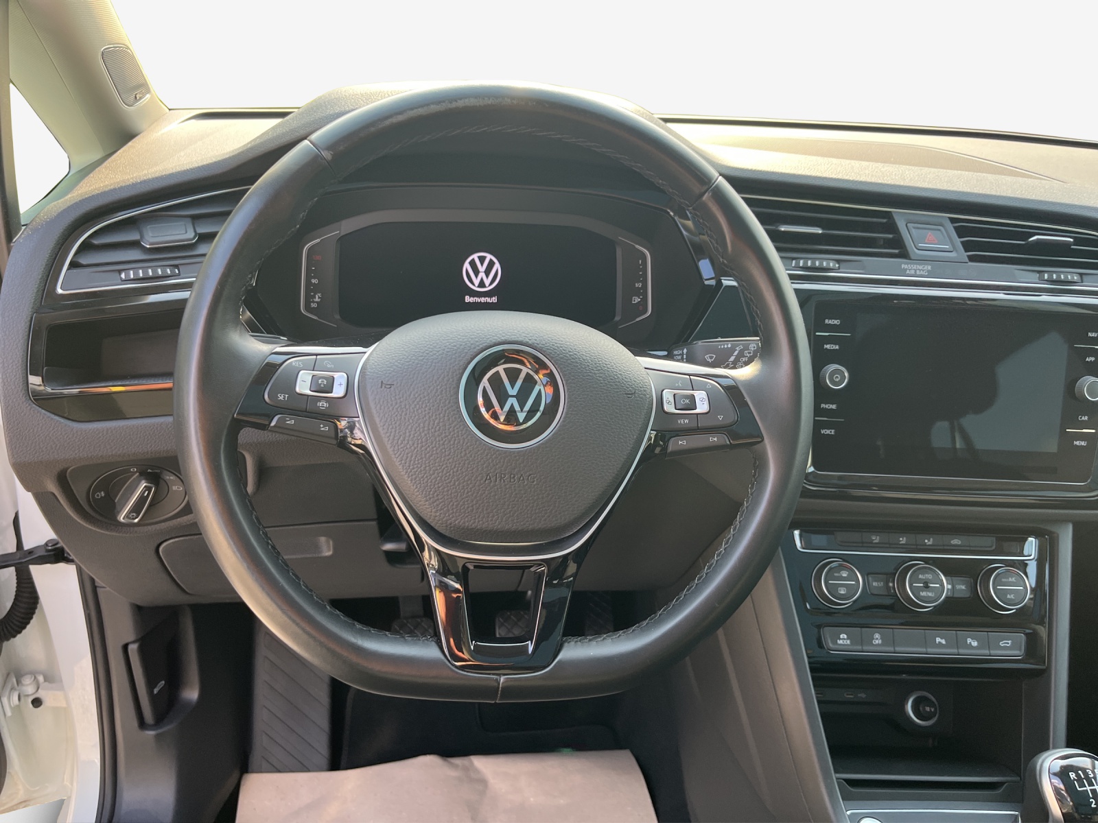 VW Touran 1.5 TSI EVO Comfortline-image-9
