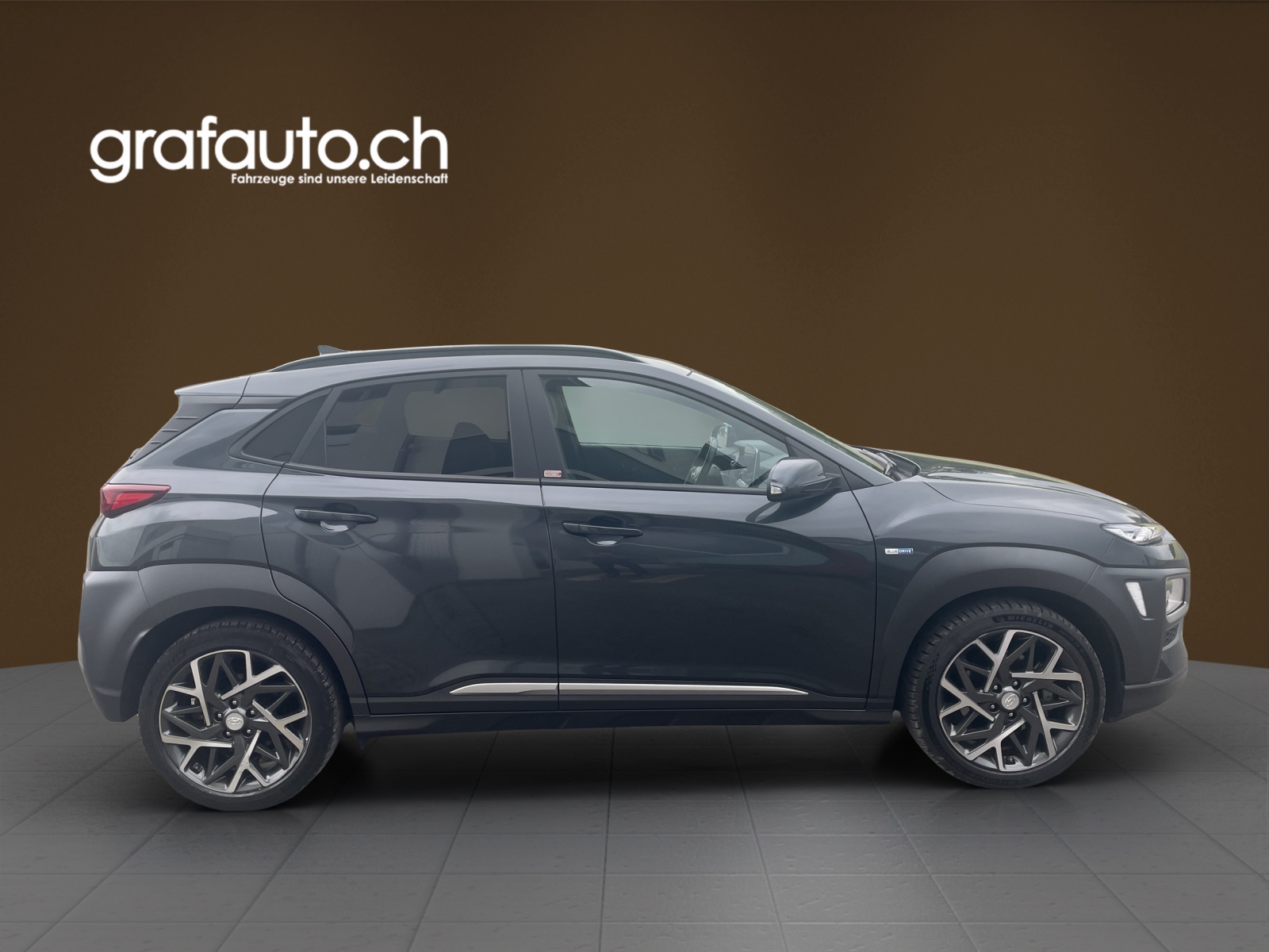 HYUNDAI Kona 1.6 GDi Hybrid Amplia-image-2