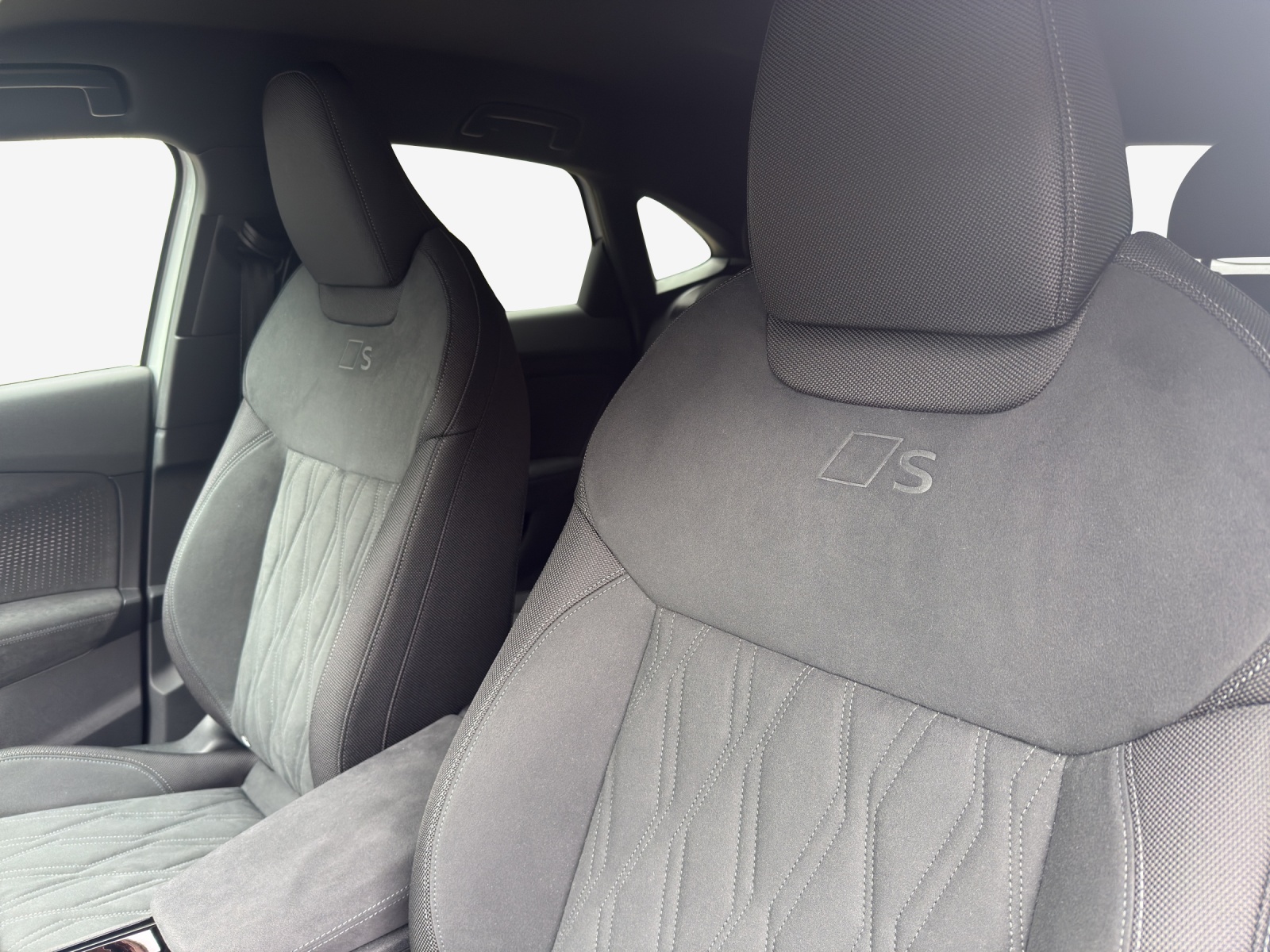 AUDI Q3 Sportback 110 kW TFSI S tronic-image-15