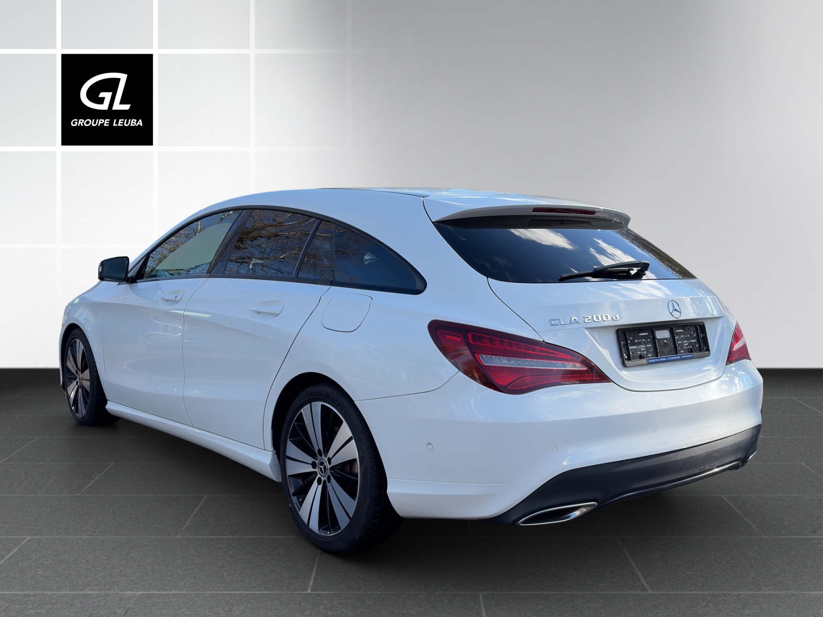 MERCEDES-BENZ CLA 200 d Night Star-image-3