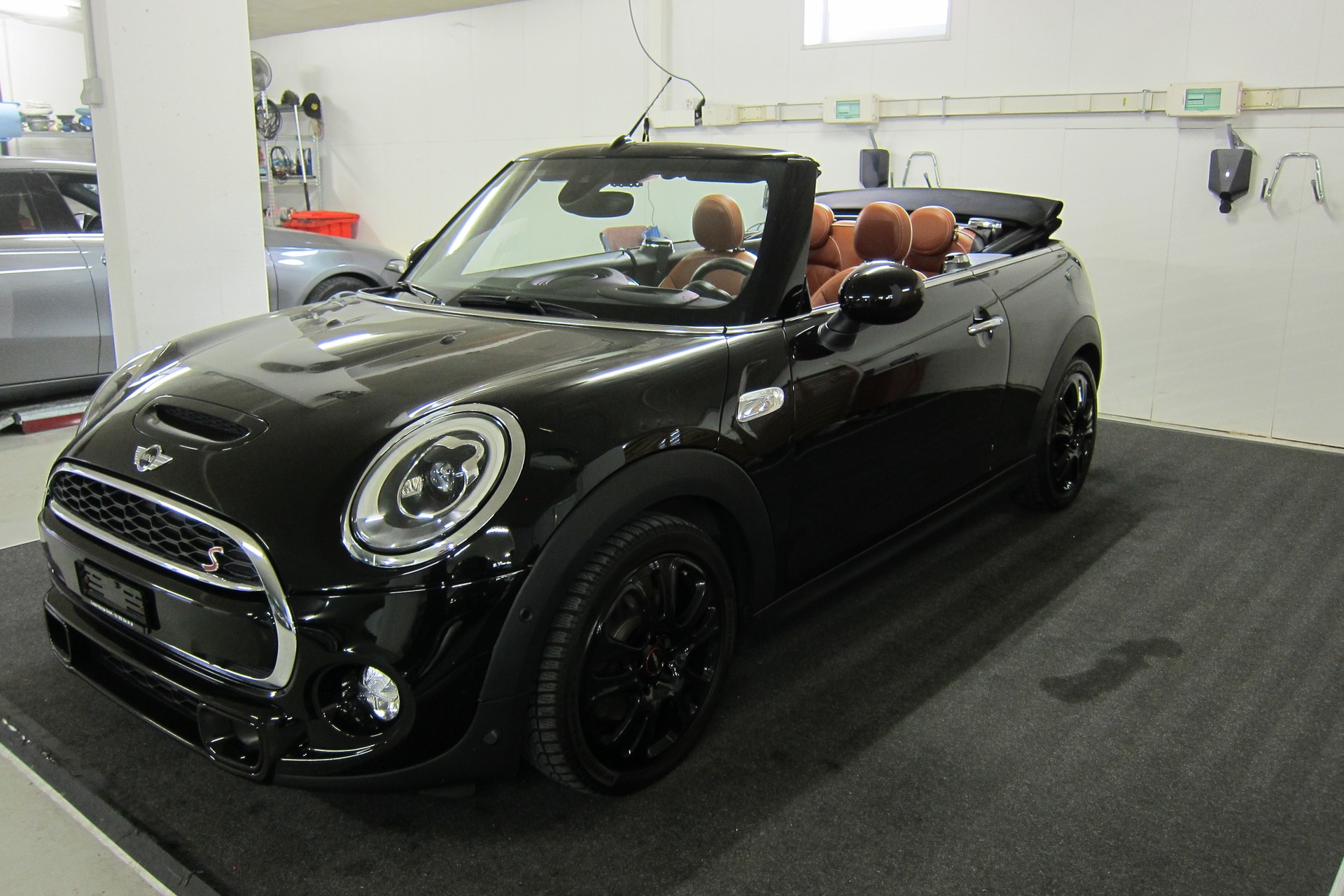MINI Cooper S Cabriolet Steptronic-image-5