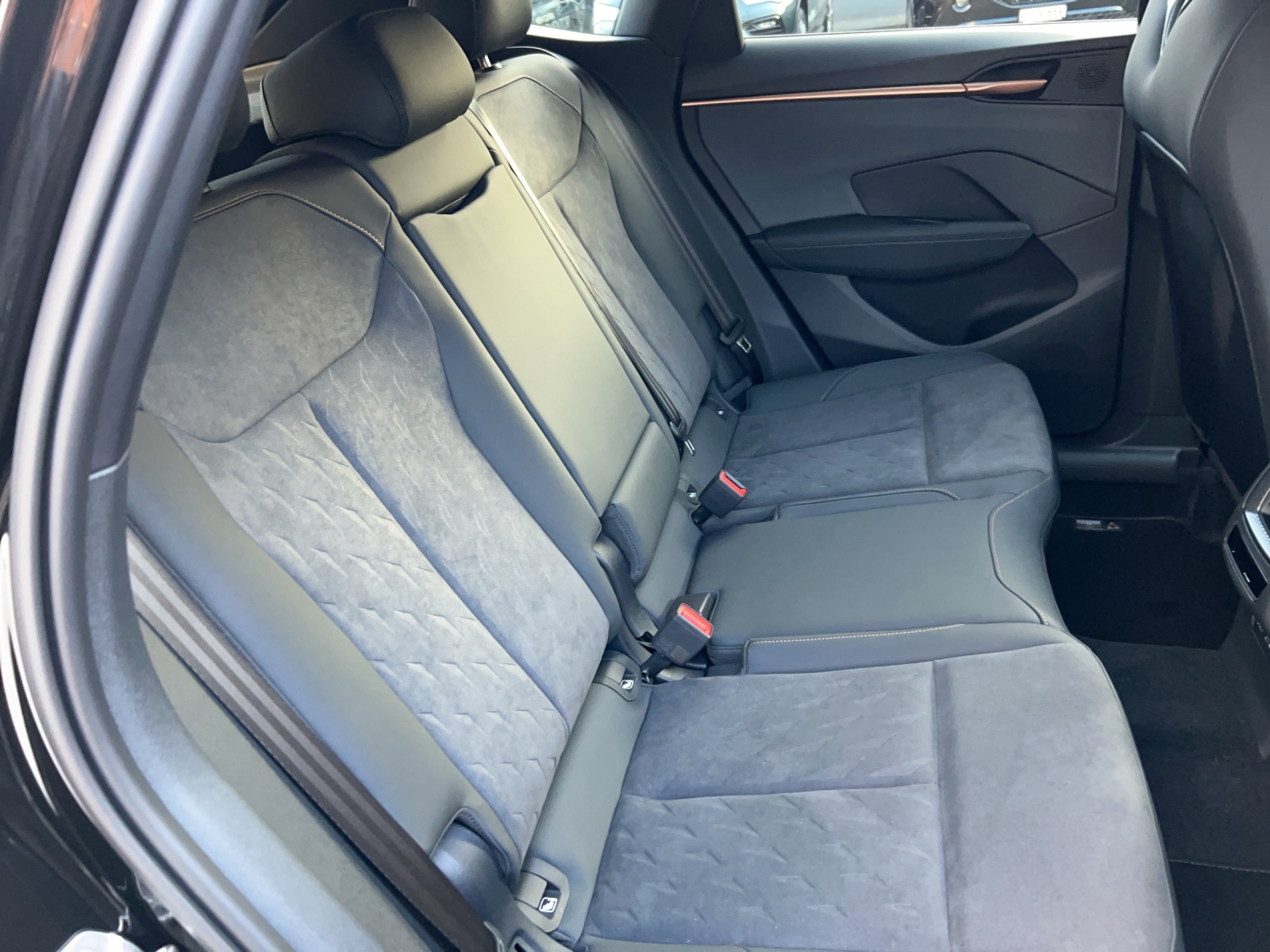 CUPRA Terramar 2.0 TSI DSG 4Drive VZ-image-8