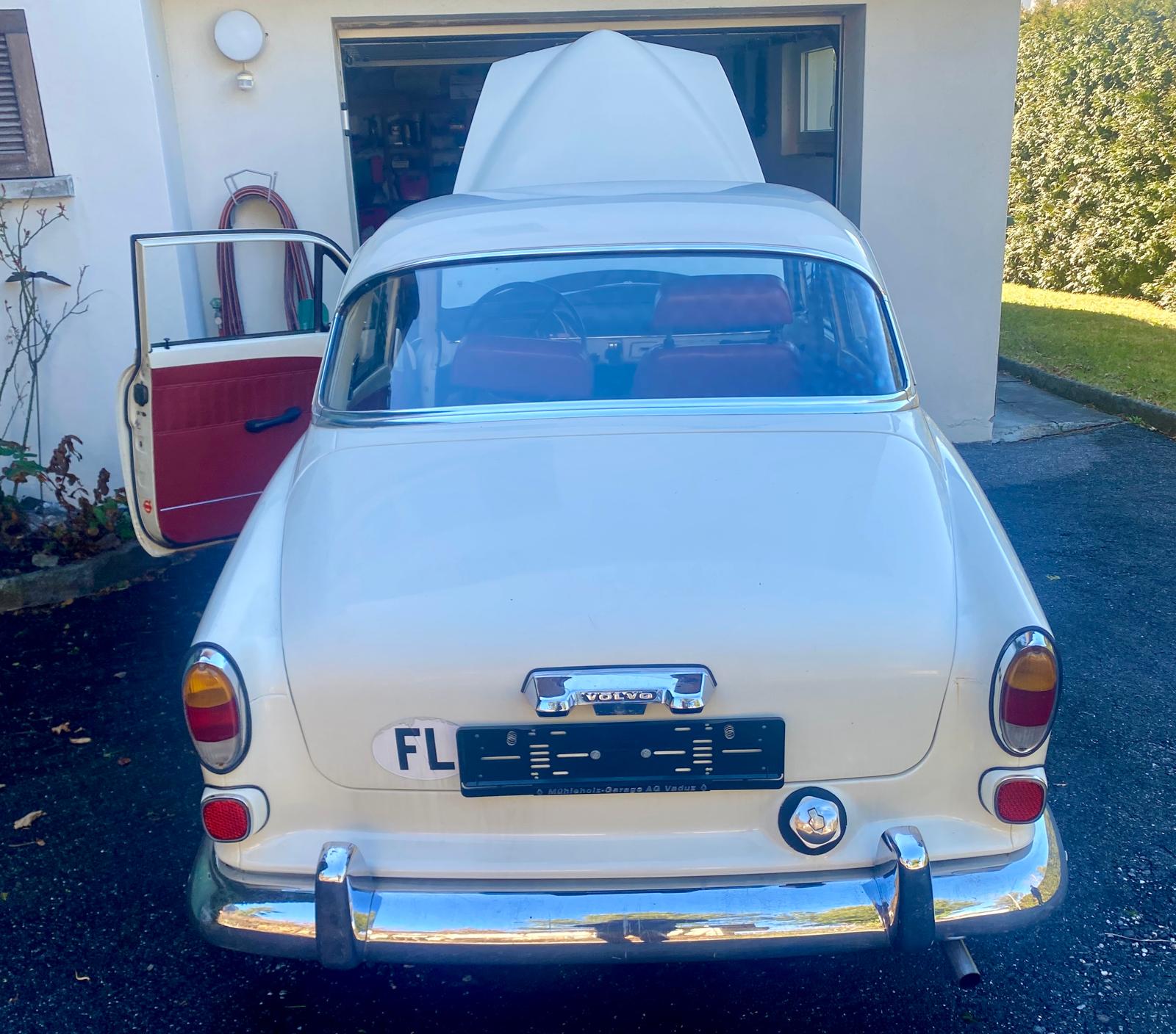 VOLVO 121-image-5