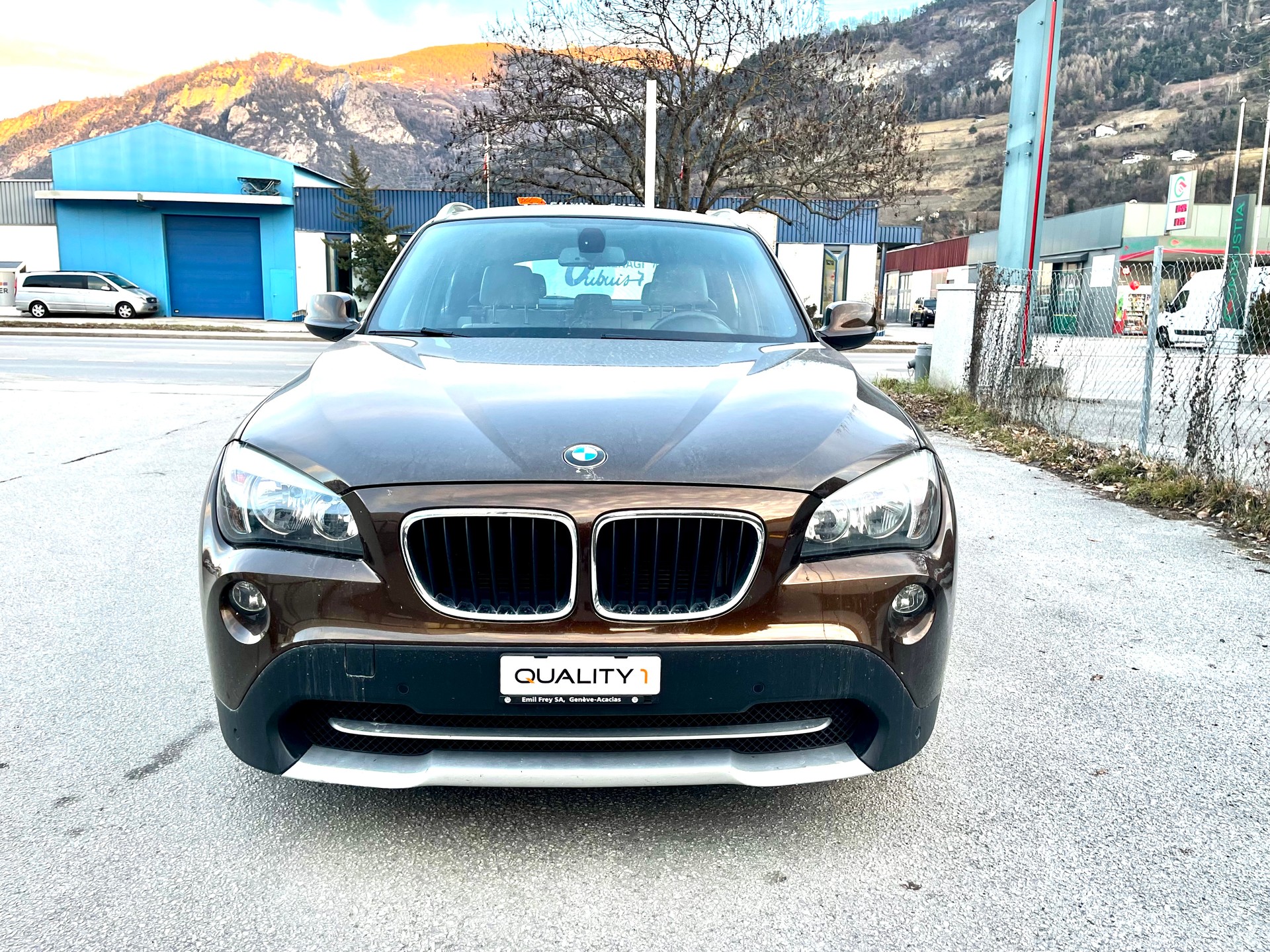 BMW X1 xDrive 20i-image-27