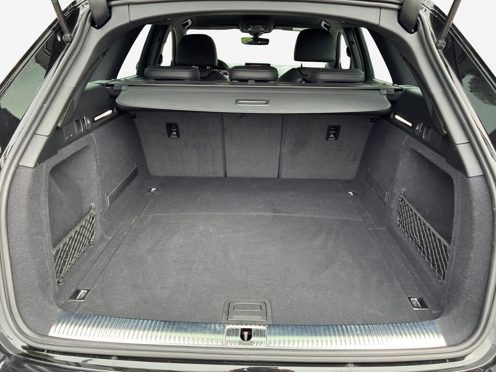 AUDI A4 Avant 2.0 TFSI Sport quattro S-tronic-image-12