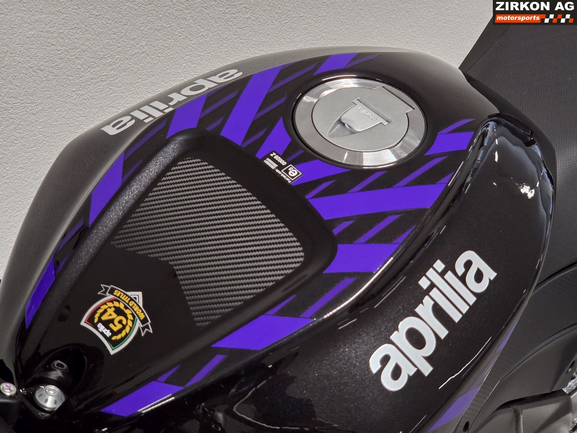 APRILIA Tuono V4 1100 E5+ Factory | inkl. Bugspoiler-image-15