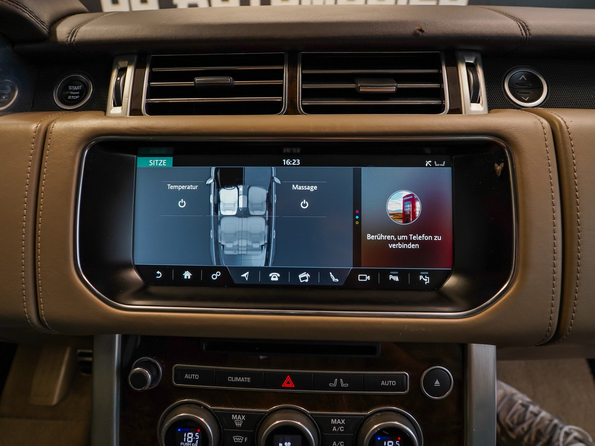 LAND ROVER Range Rover 4.4 SDV8 Autobiography Automatic-image-10
