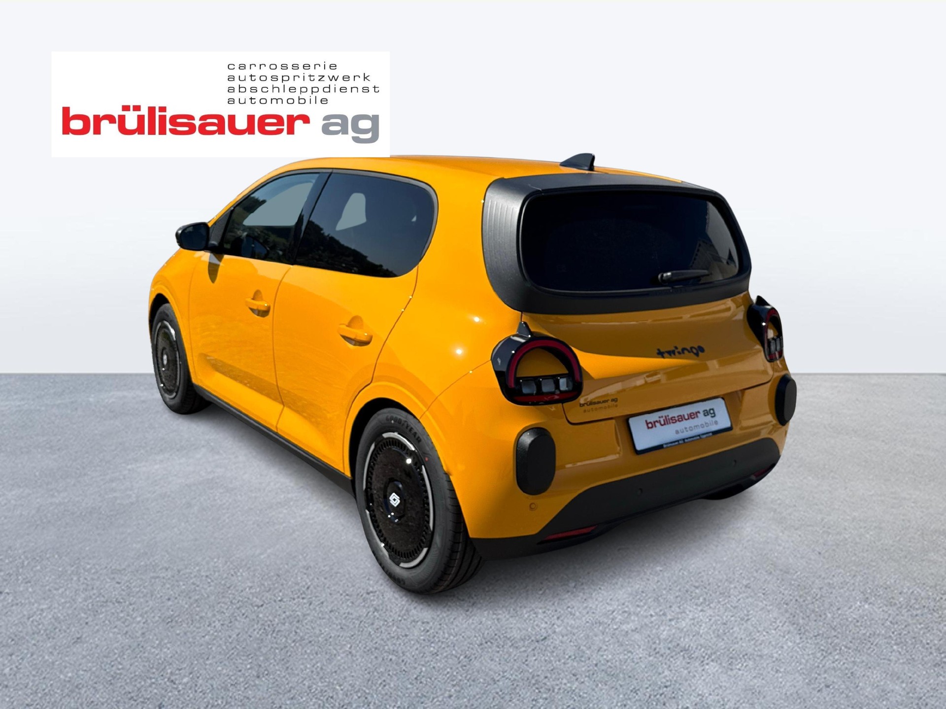 RENAULT Twingo E-Tech Urban Range techno-showroom-element-2
