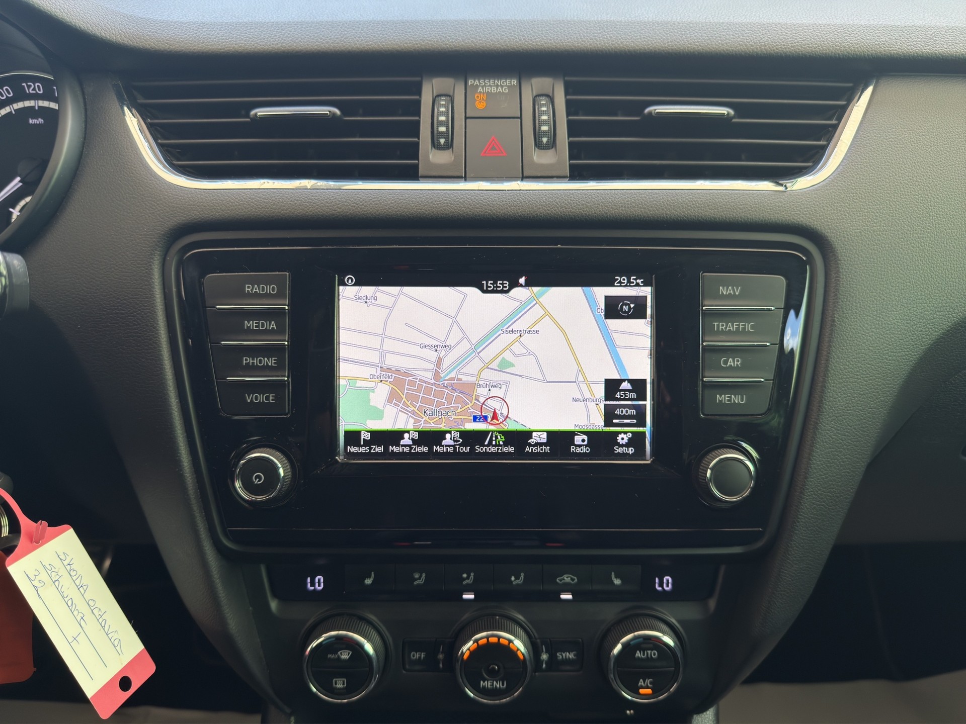 SKODA Octavia Combi 2.0 TSI RS-image-11
