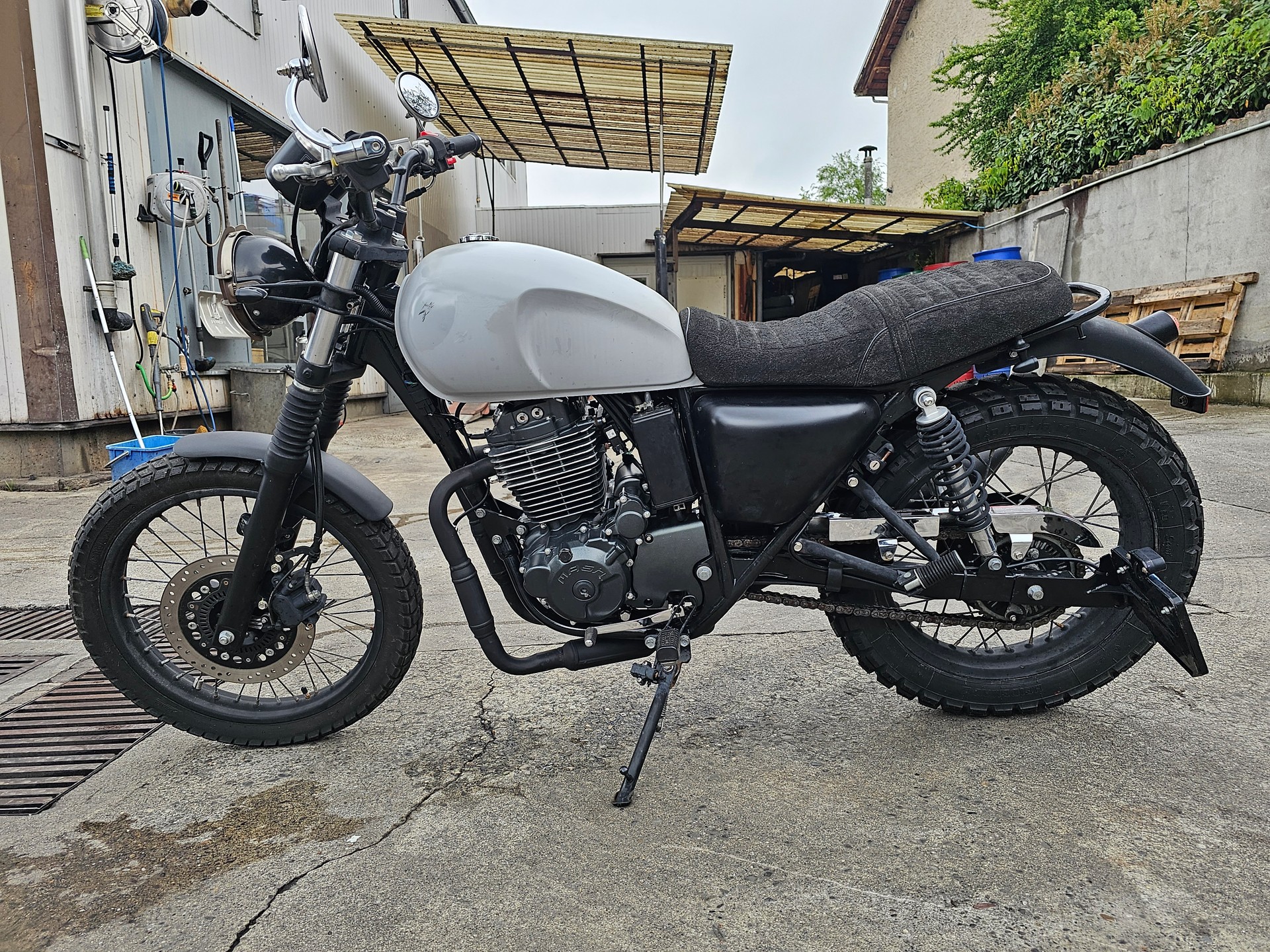 MASH 400 Scrambler-image-6