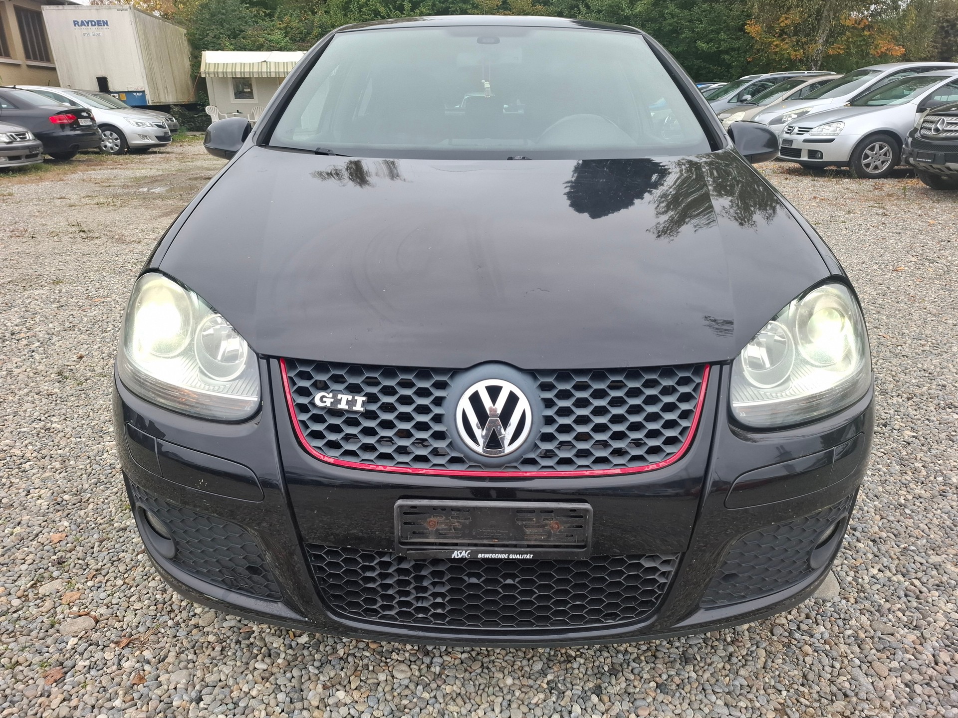 VW Golf 2.0 TFSI GTI-image-2