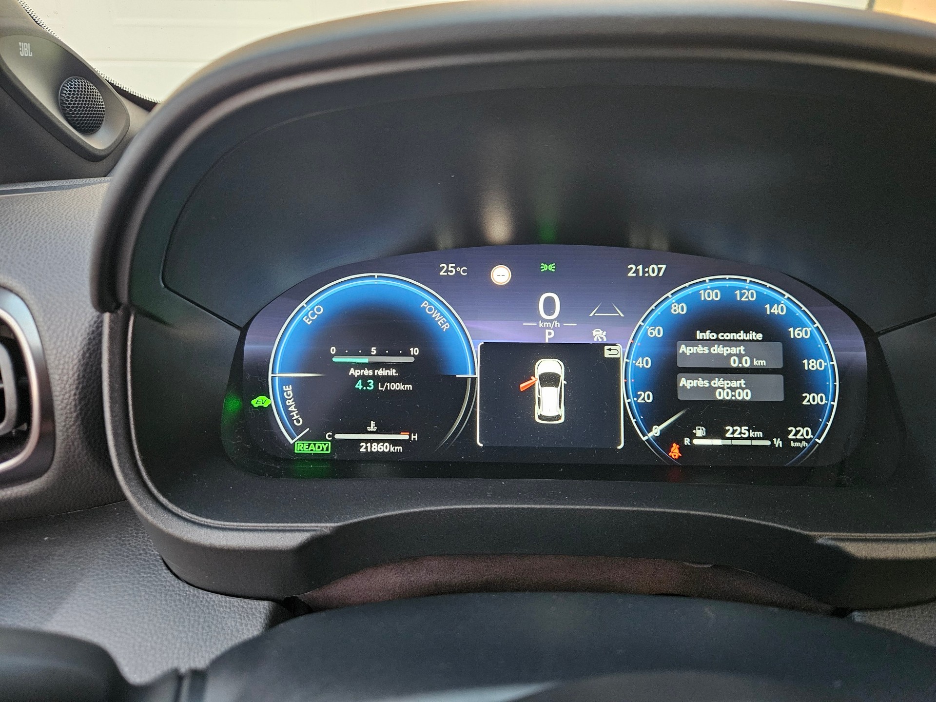 TOYOTA 1.5 GR Sport e-CVT-image-3