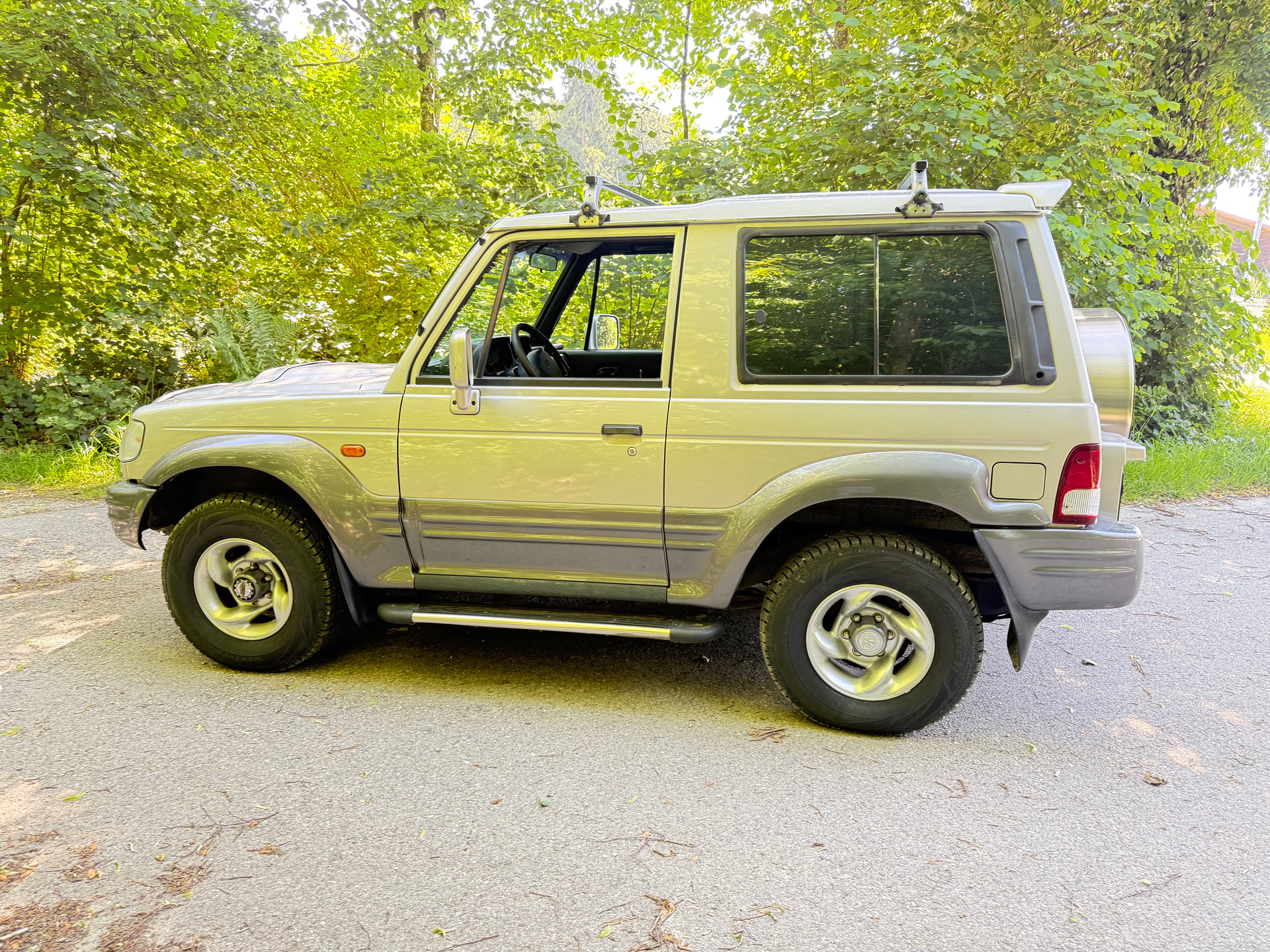 HYUNDAI Galloper Sport 2.5 TDI-image-7