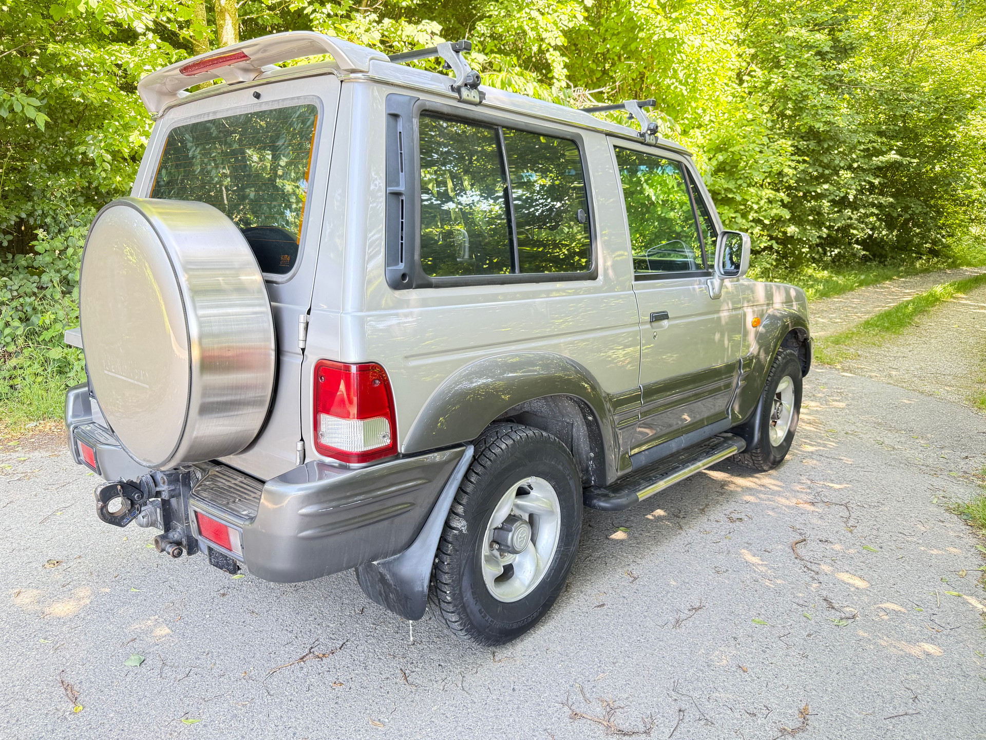 HYUNDAI Galloper Sport 2.5 TDI-image-4