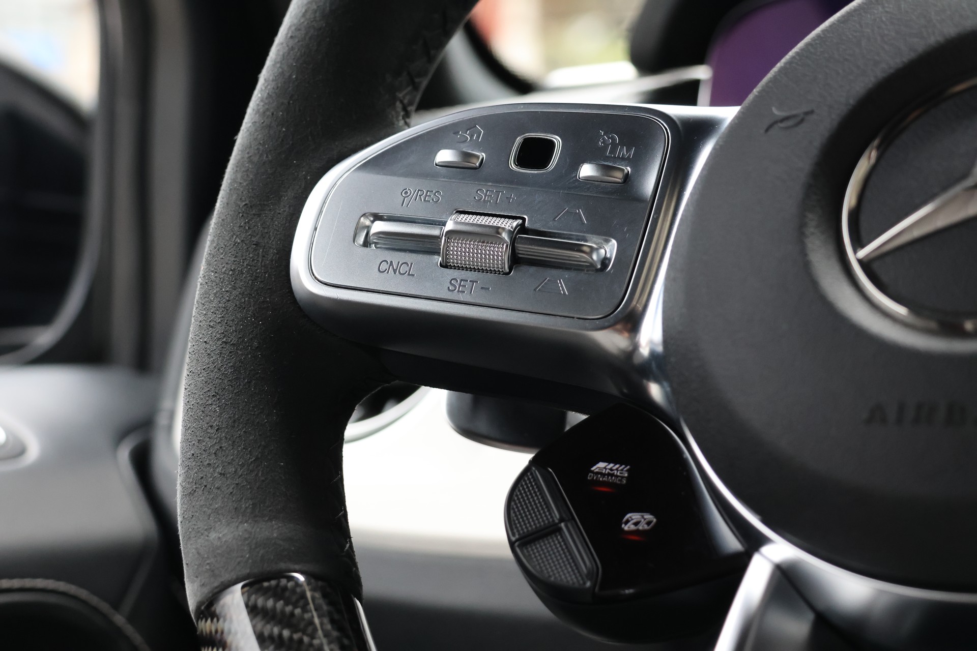 MERCEDES-BENZ G 63 AMG Speedshift Plus G-Tronic "G Manufaktur"-image-18