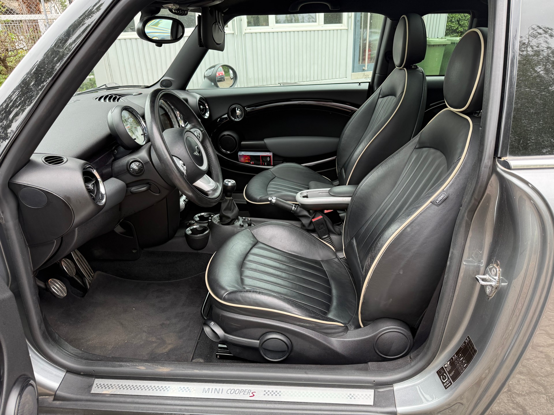 MINI Clubman Cooper S-image-8