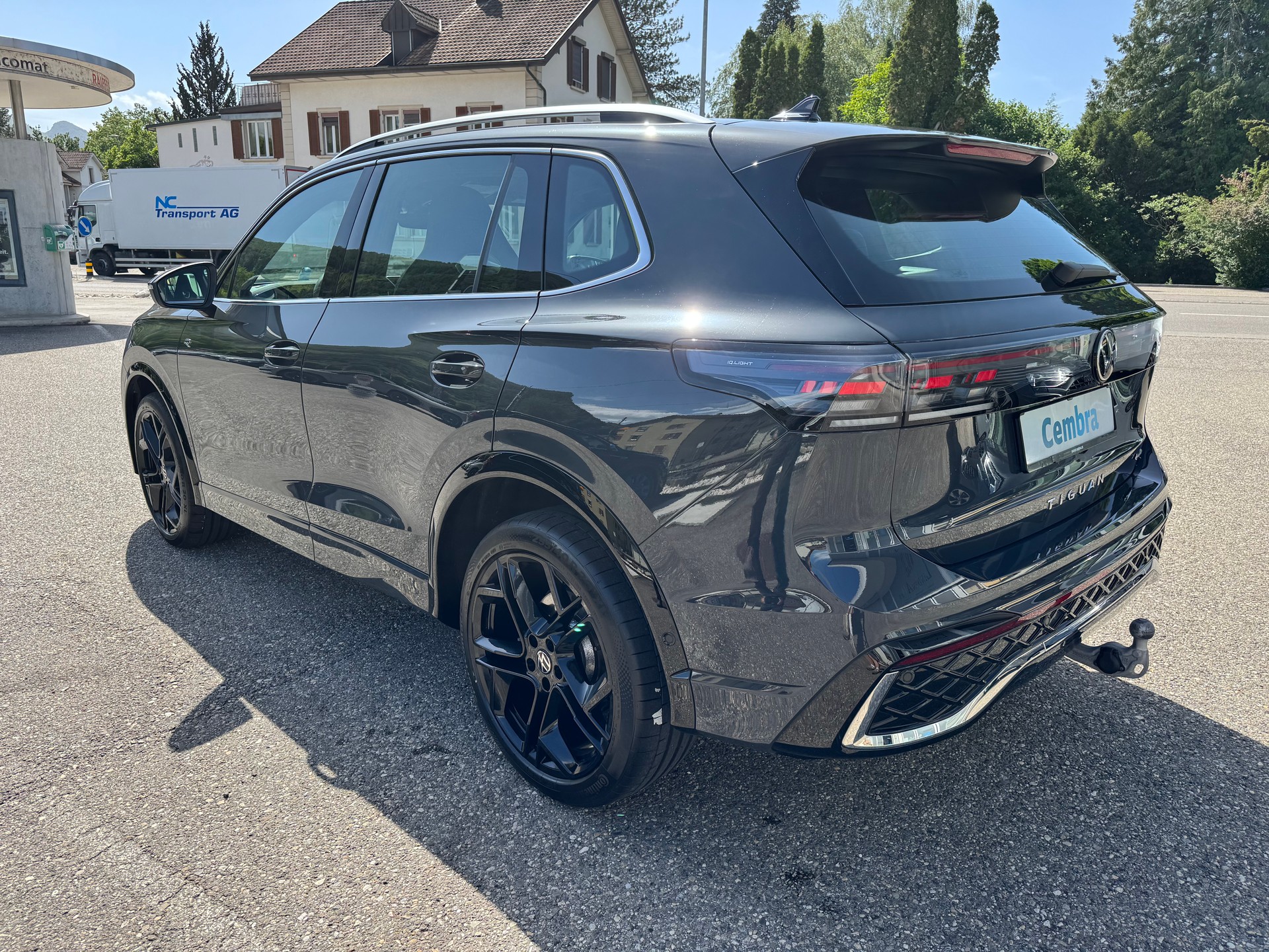 VW Tiguan 2.0 TSI DSG R-Line 4Motion-image-7