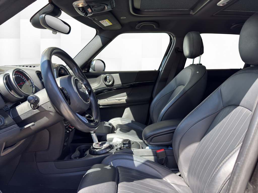 MINI Countryman F60 2.0i John Cooper Works SAG ALL4-image-4