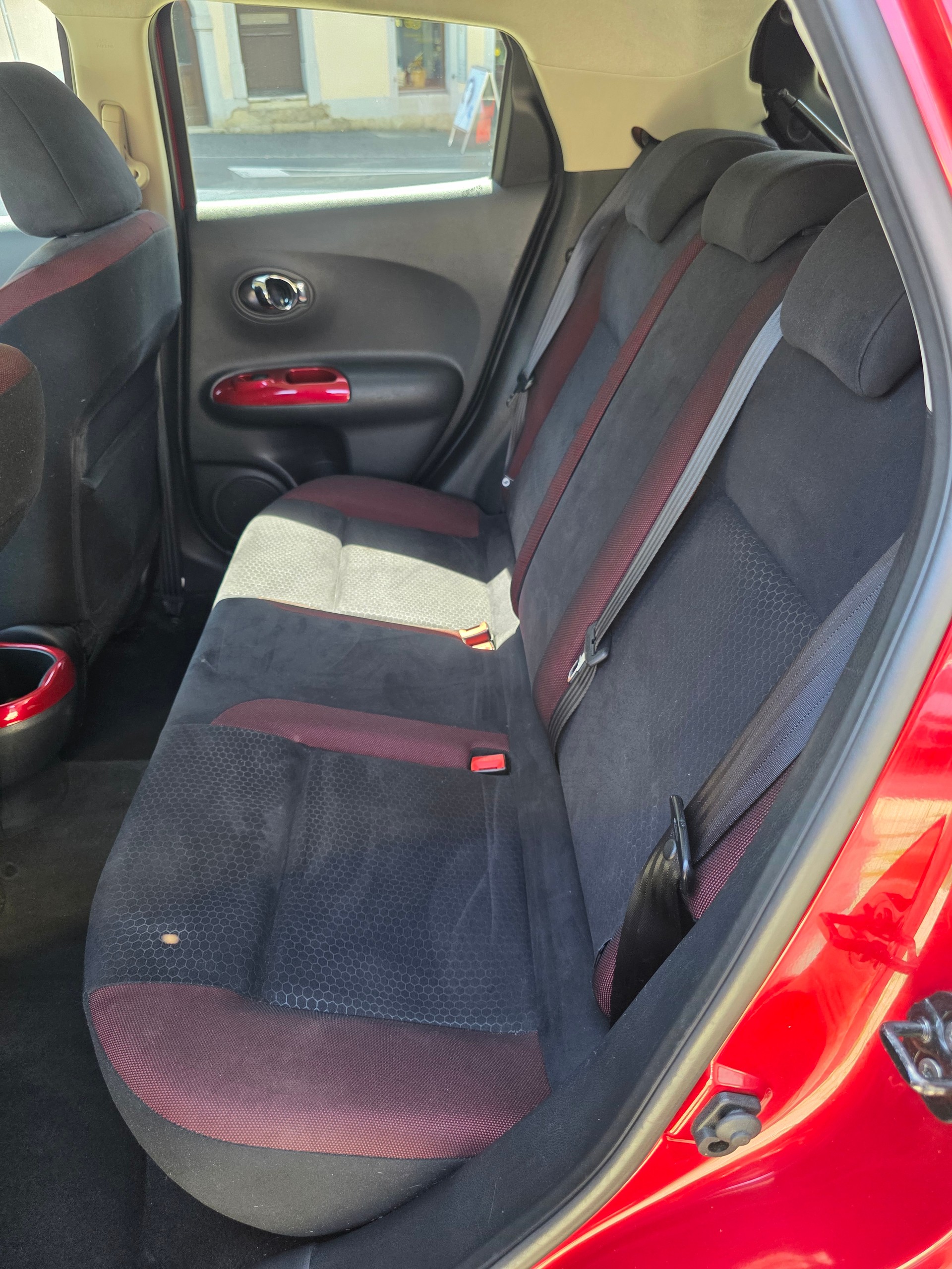 NISSAN Juke 1.5 dCi tekna-image-9