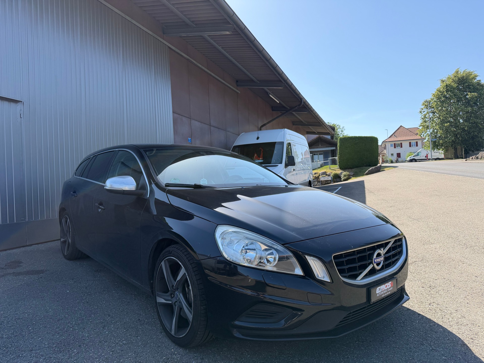 VOLVO V60 T5 R-Design