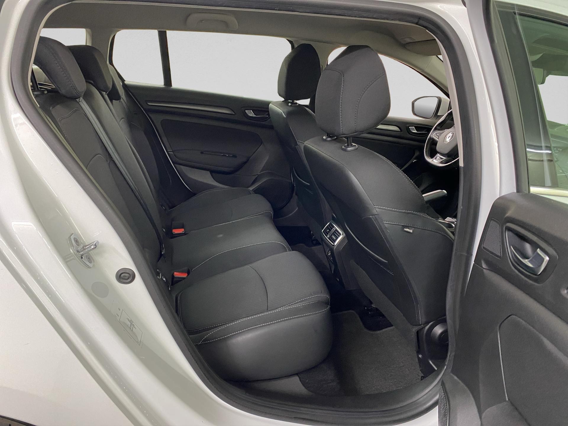 RENAULT Mégane Grandtour 1.5 dCi Business EDC-image-21