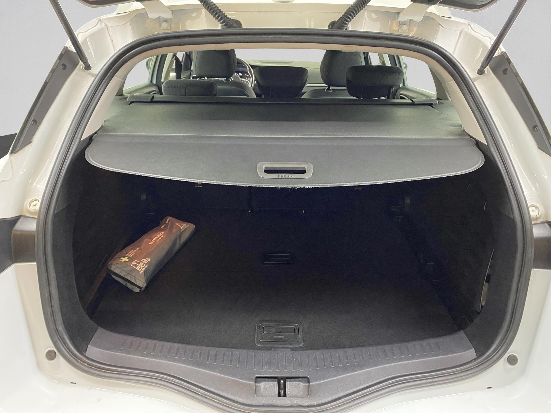 RENAULT Mégane Grandtour 1.5 dCi Business EDC-image-22
