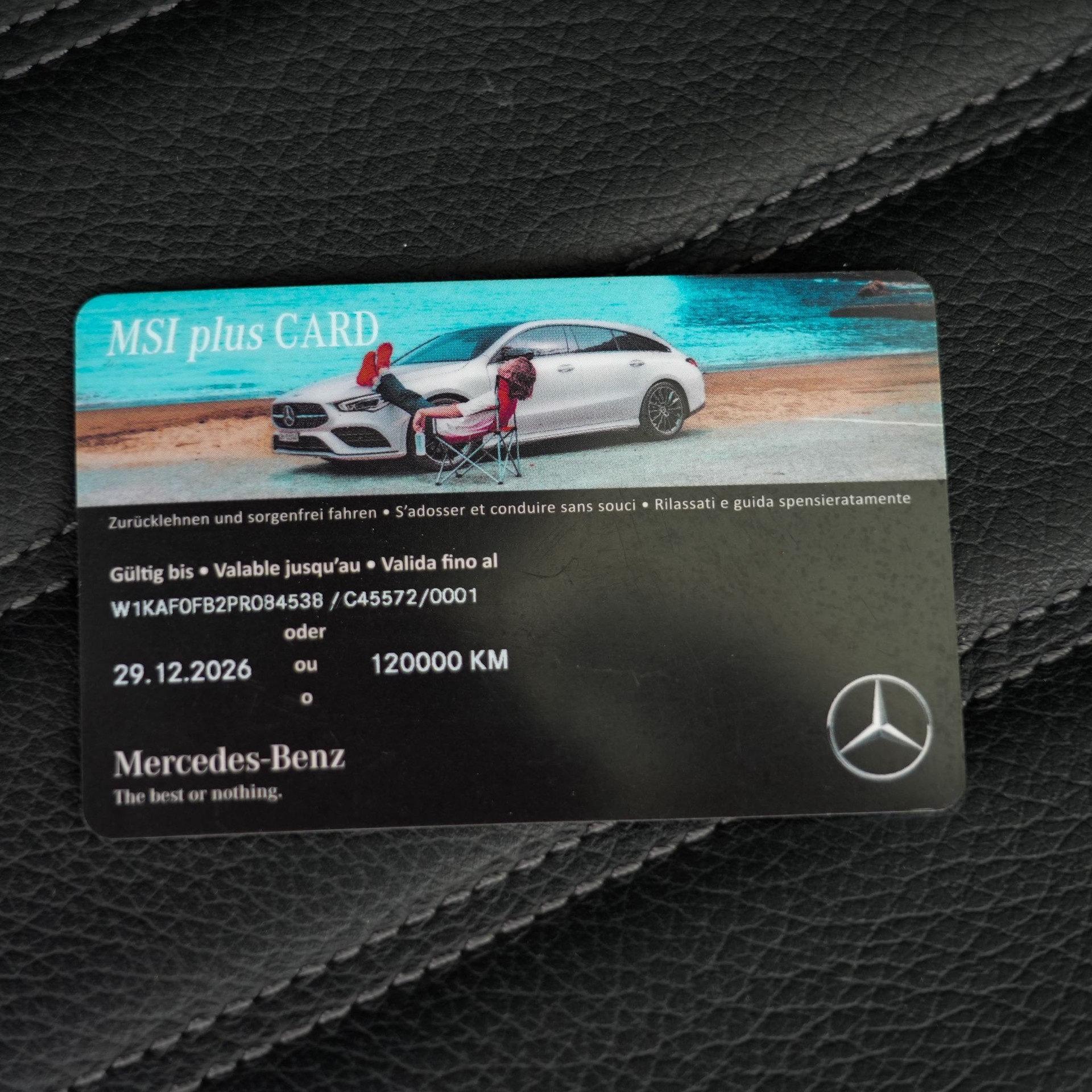 MERCEDES-BENZ C 220 d Swiss Star AMG Line 4matic-image-4