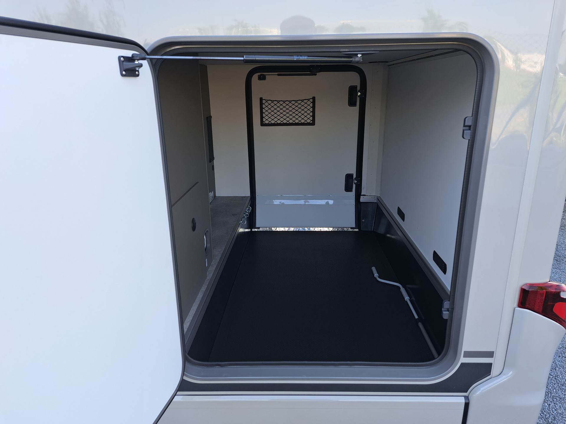 HYMER GT-S 600-image-12