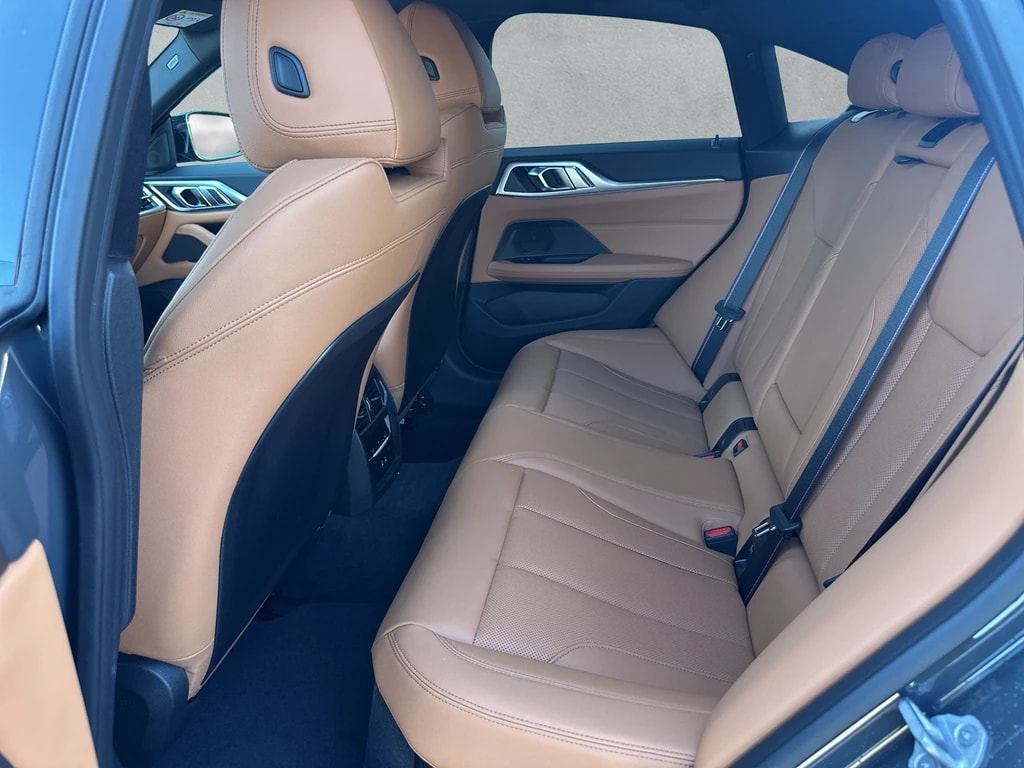 BMW i4 M60 M Sport Pro-image-11