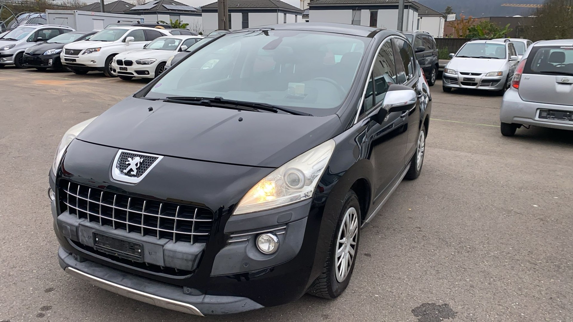 PEUGEOT 3008 1.6 16V T Platinum-image-2