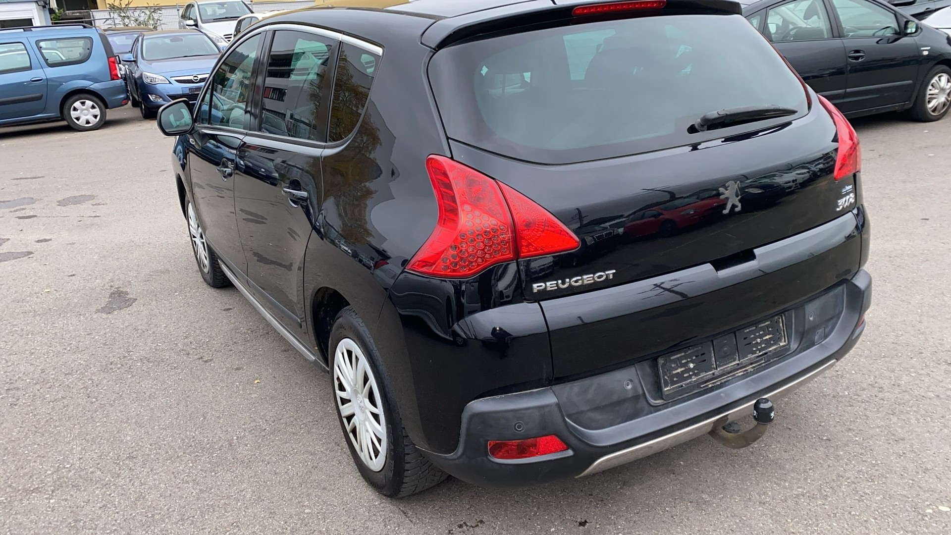 PEUGEOT 3008 1.6 16V T Platinum-image-3