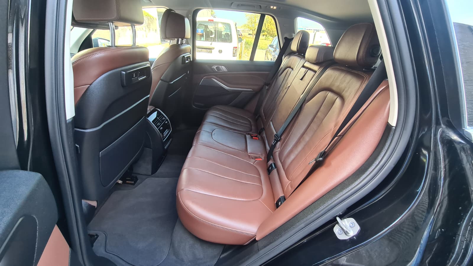 BMW X5 xDrive45e Steptronic ** 394 PS ** Voll-Leder ** Navi ** RF-Kamera 360° ** Panorama-Glasdach ** Sitzmemory ** Modell 2021 **-image-21