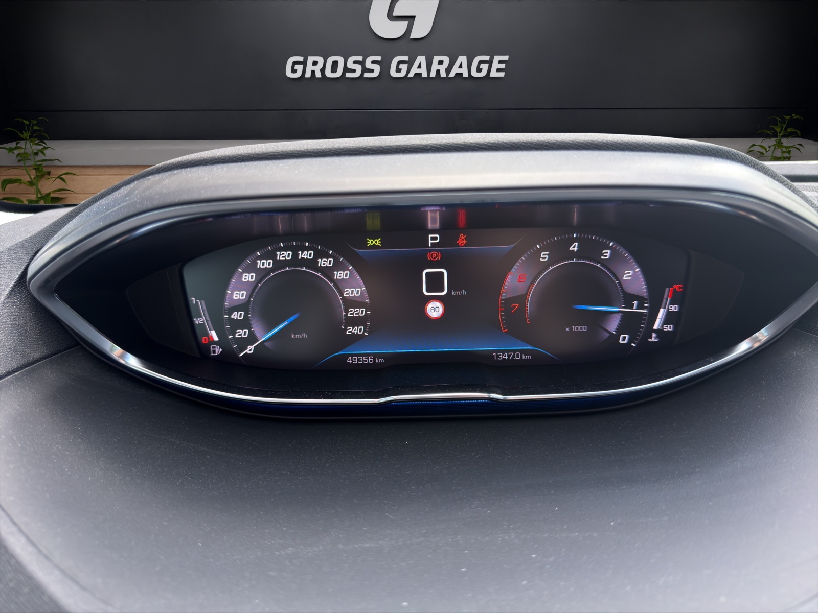 PEUGEOT 5008 1.2PT AllurePackEAT8-image-11