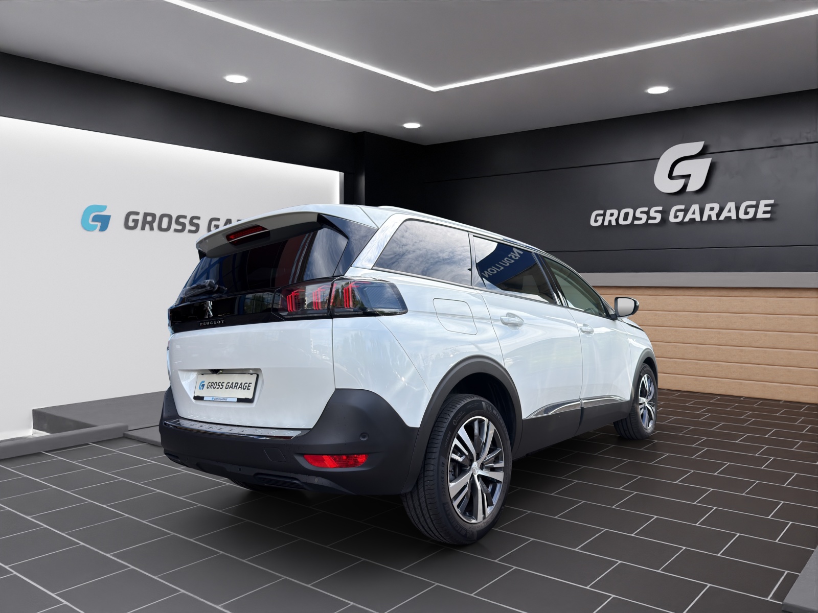 PEUGEOT 5008 1.2PT AllurePackEAT8-image-3