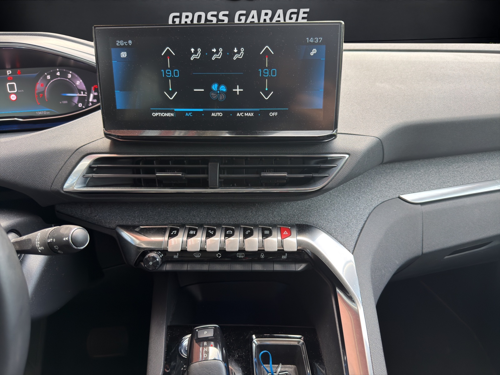 PEUGEOT 5008 1.2PT AllurePackEAT8-image-6