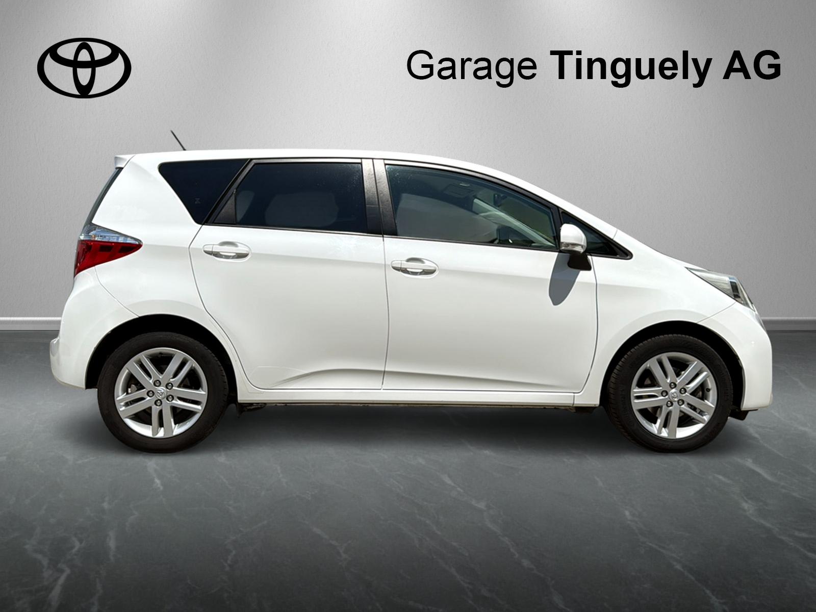 TOYOTA Verso-S 1.33 VVT-i Linea Sol-image-6