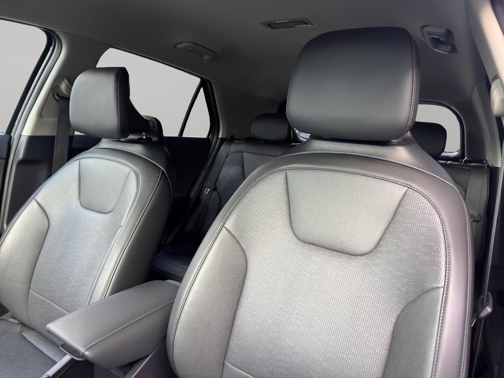 KIA Niro 1.6 GDi Plug-in Hybrid Style-image-1