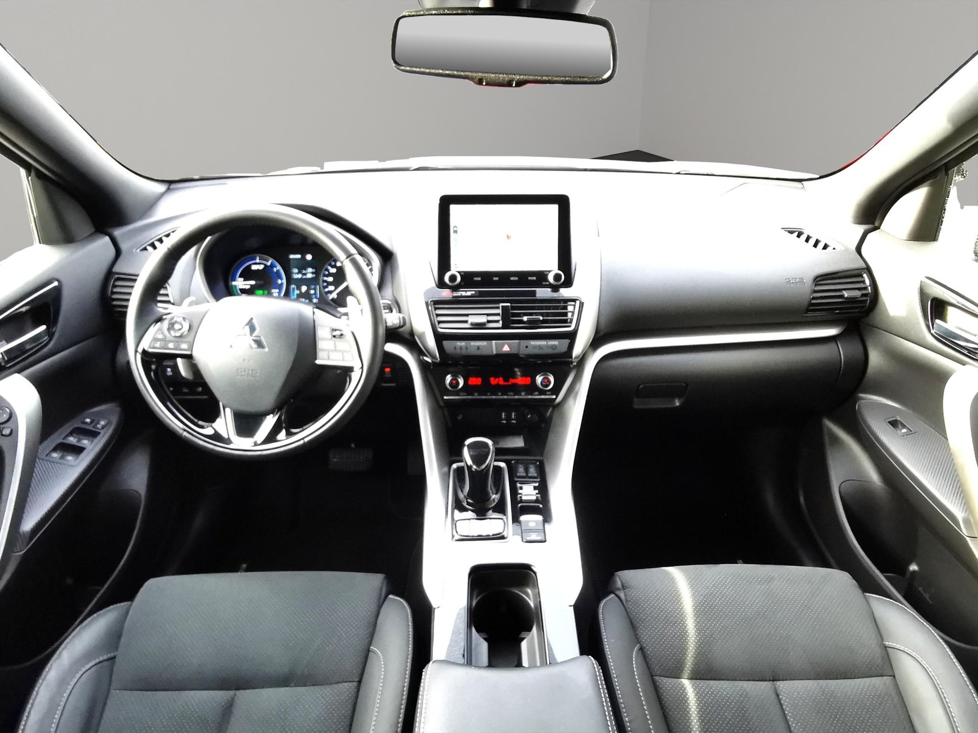 MITSUBISHI Eclipse Cross 2.4 PHEV Intense 4x4-image-3