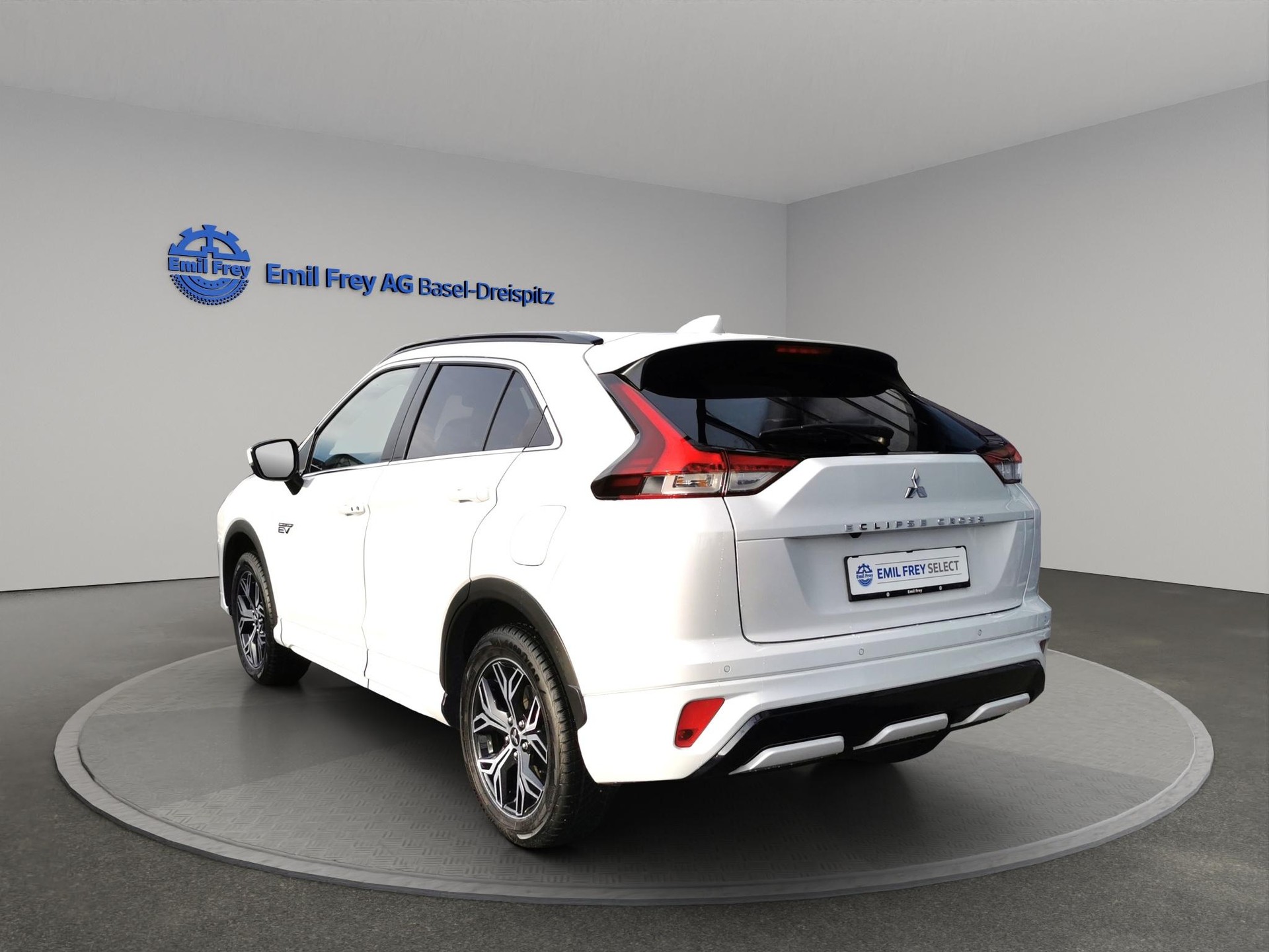 MITSUBISHI Eclipse Cross 2.4 PHEV Intense 4x4-image-6