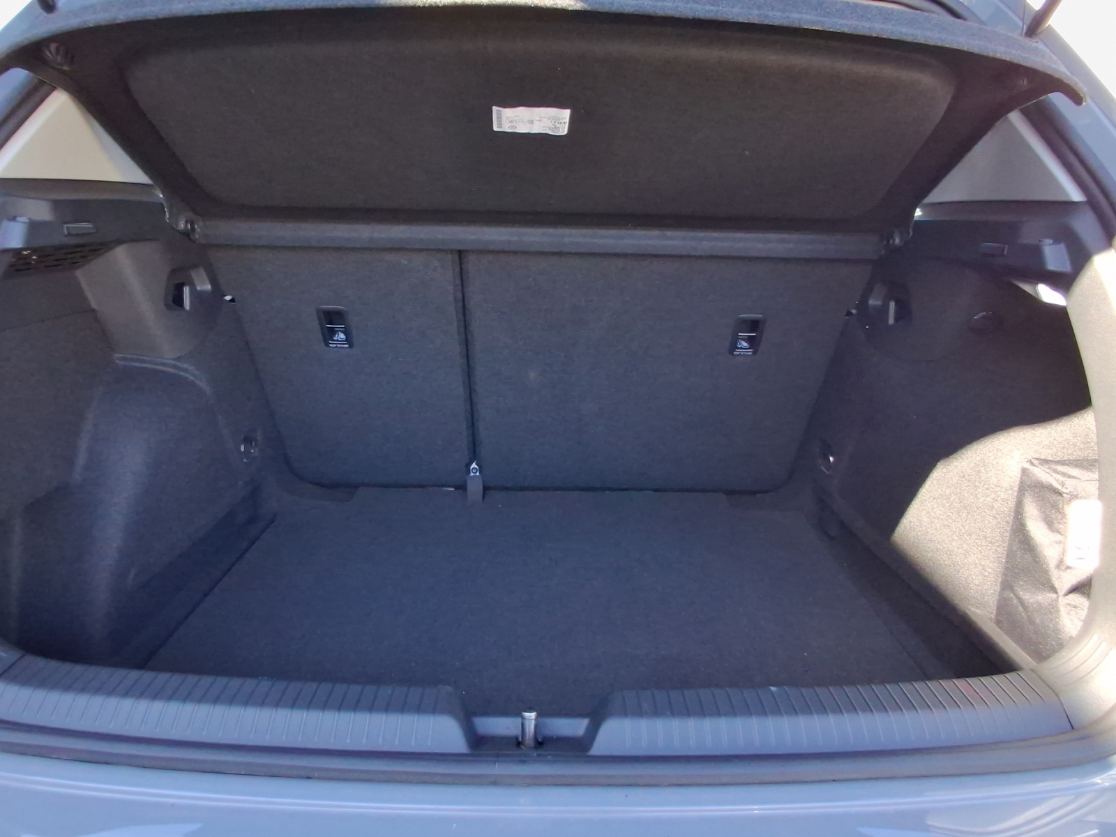 VW Golf 1.5 e TSI mHEV Basis DSG-image-12