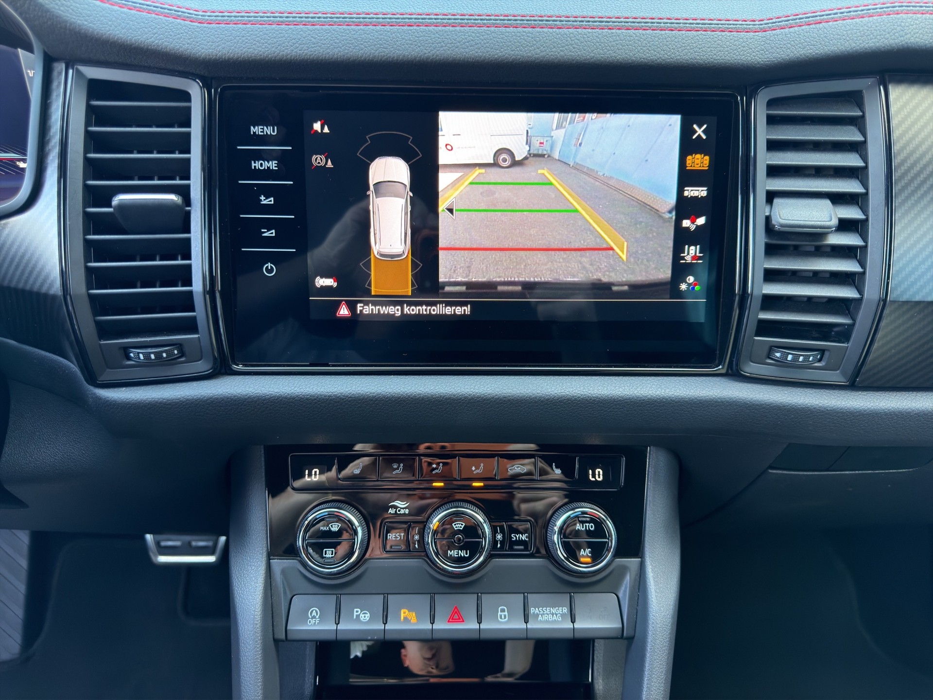 SKODA Kodiaq 2.0 TSI RS DSG-image-10