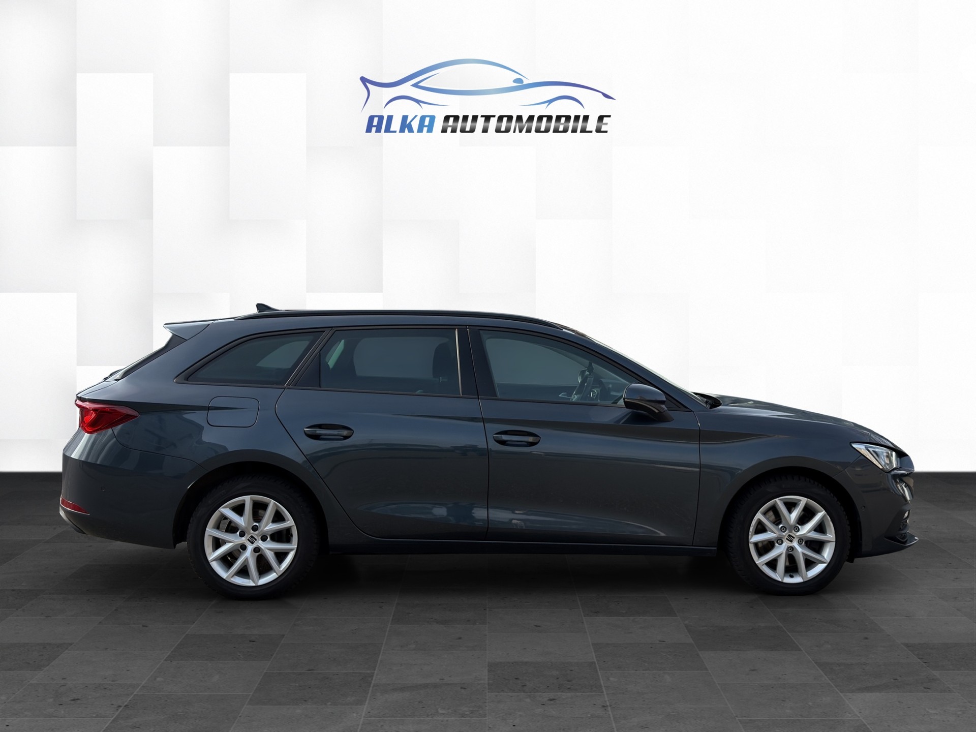 SEAT Leon ST 2.0 TDI EVO DSG 4Drive Style-image-6