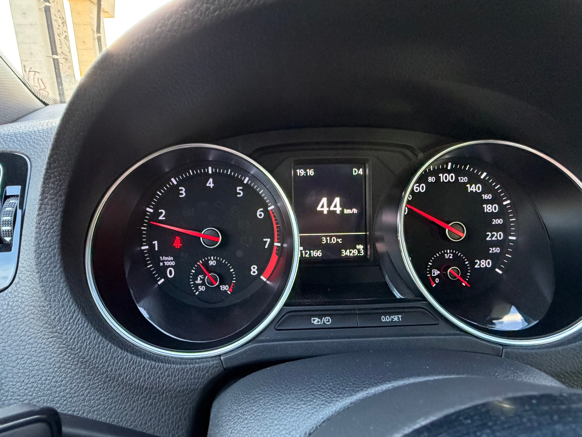 VW Polo 1.8 TSI GTI DSG-image-10