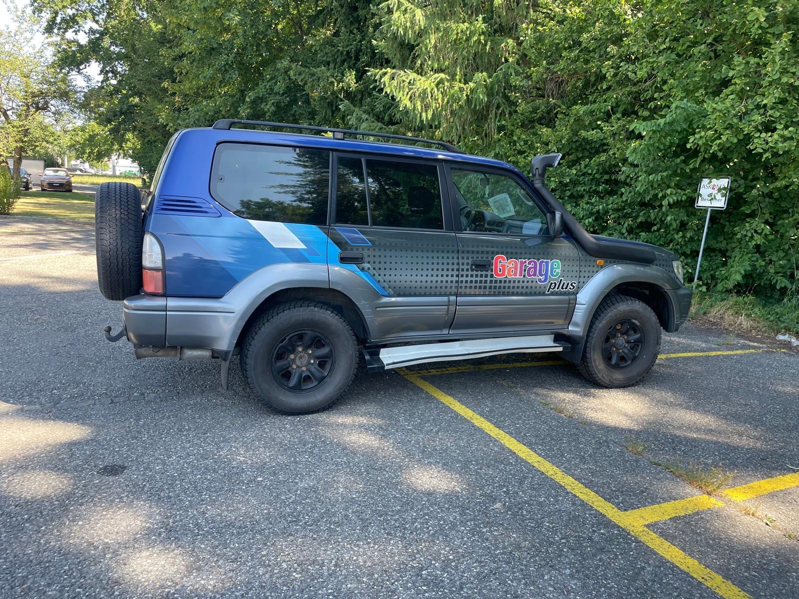 TOYOTA Land Cruiser 300 3.0 TD VX-image-8