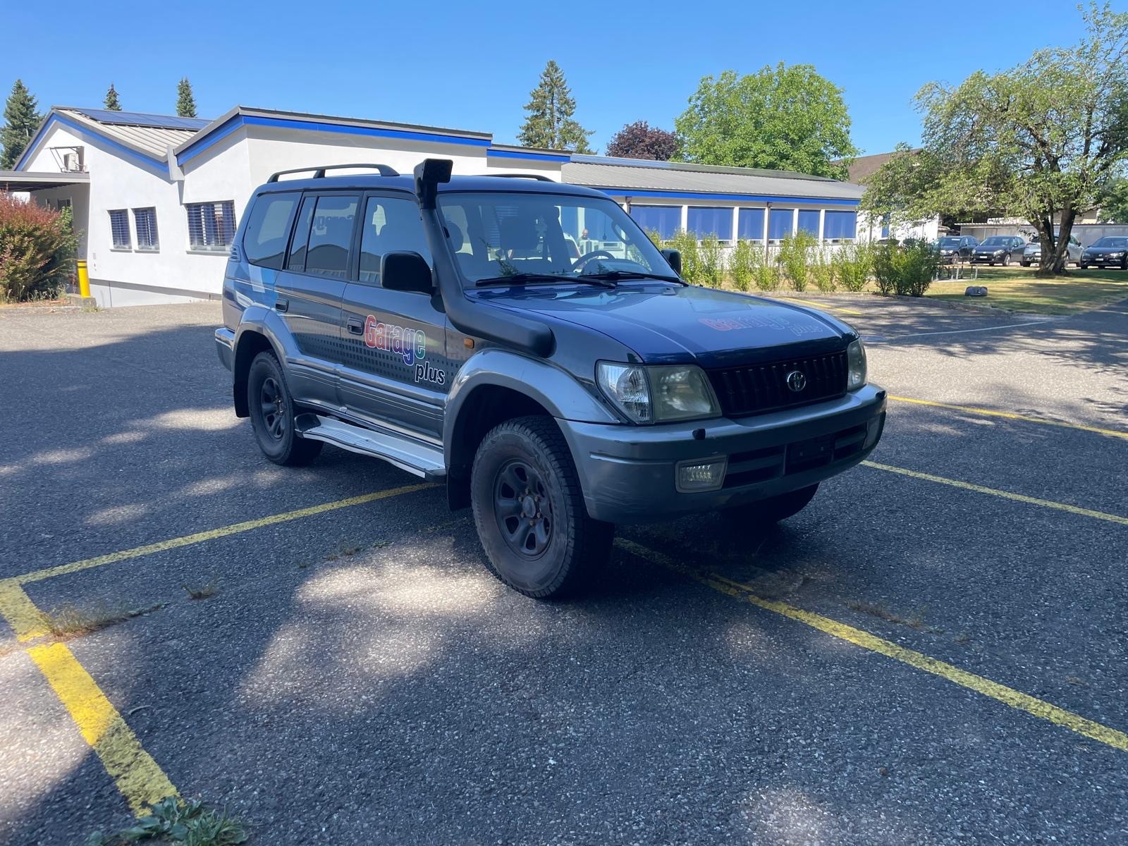 TOYOTA Land Cruiser 300 3.0 TD VX-image-0