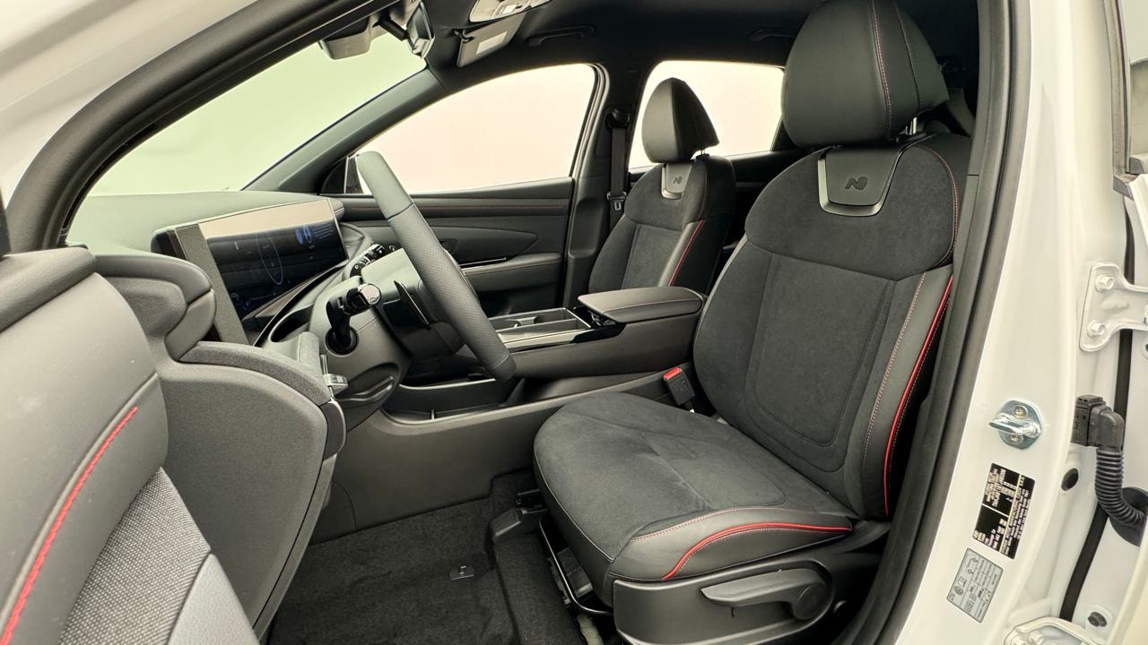 HYUNDAI Tucson 1.6 TGDI HEV N-Line 4WD-image-4